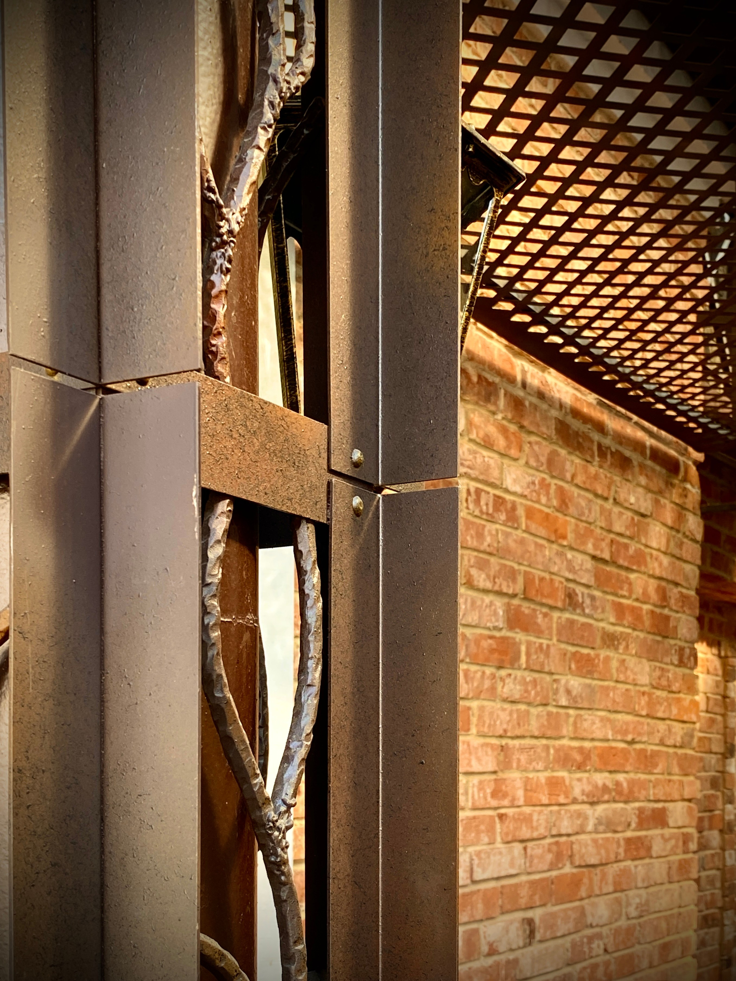 Коммерческие проекты Марии Тарлецкой. Скульптор кузнец Мария Тарлецкая