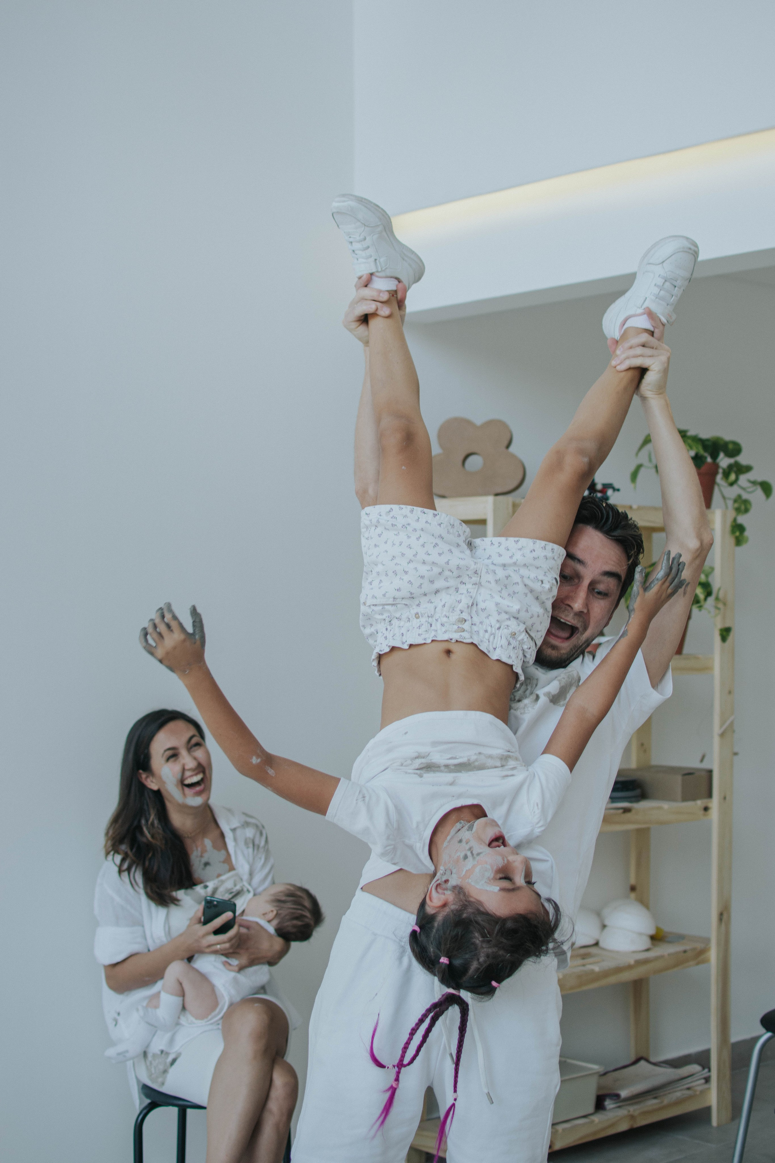 Family pottery shoot. Buenos Aires. Photographer @elmirkami in the city of Buenos Aires