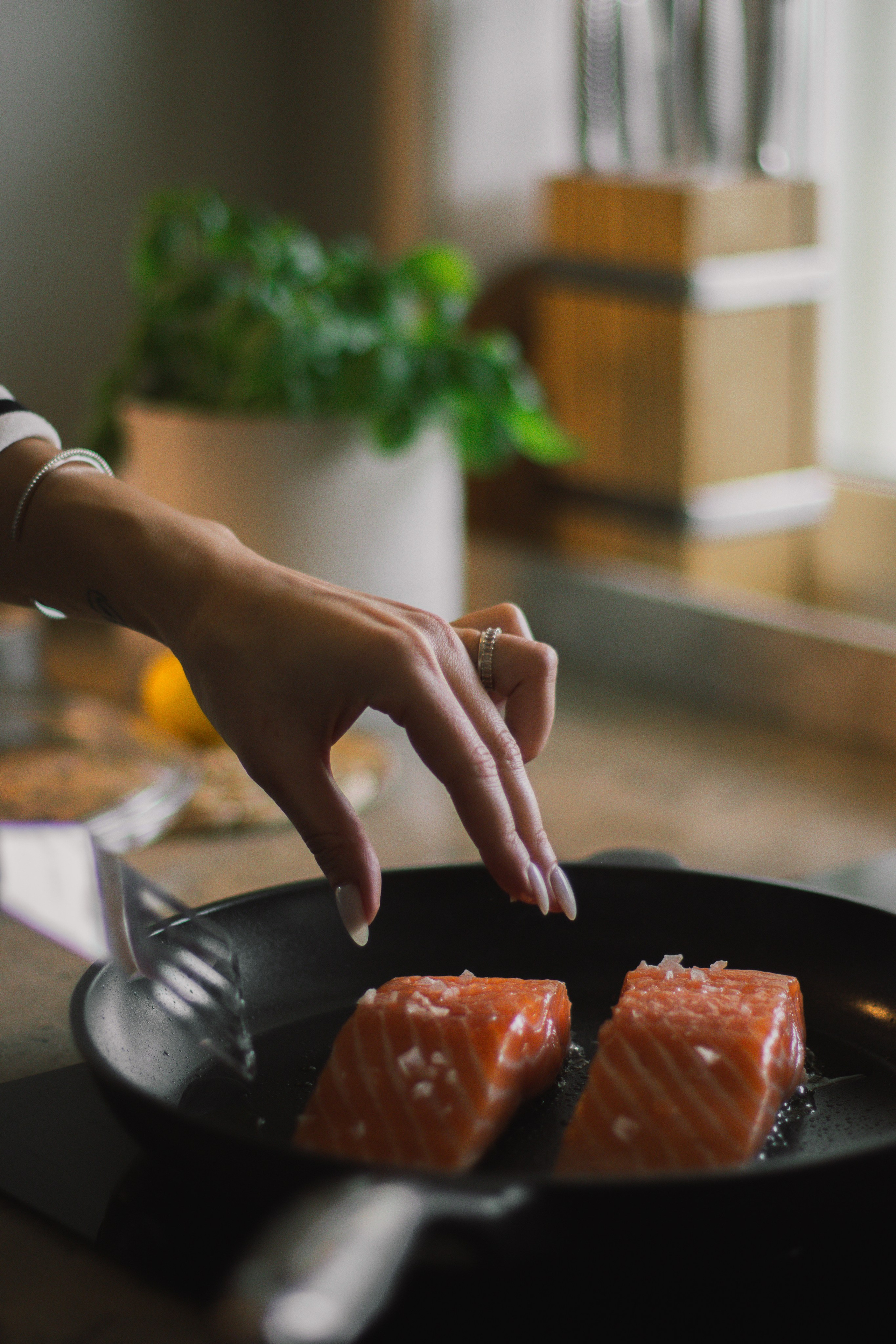 OnePan. Photographer in Gothenburg Aleksandra Stroganova