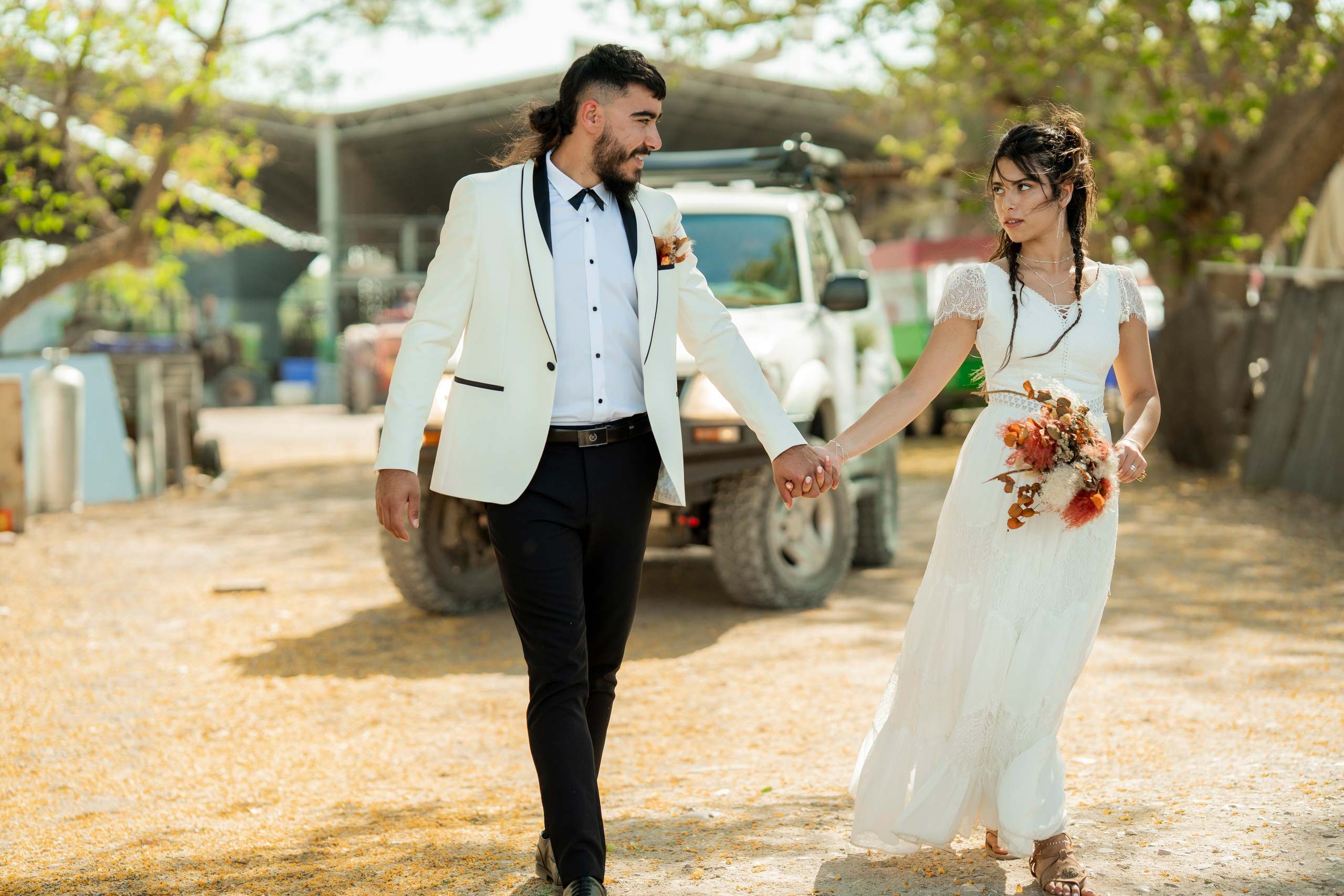 אביה ואחיה. יוסף מזרחי צילום חתונה, ברית וזוגיות. צלם מקצועי שאוהב להוציא אתכם הכי יפים ברגעים הכי מרגשים