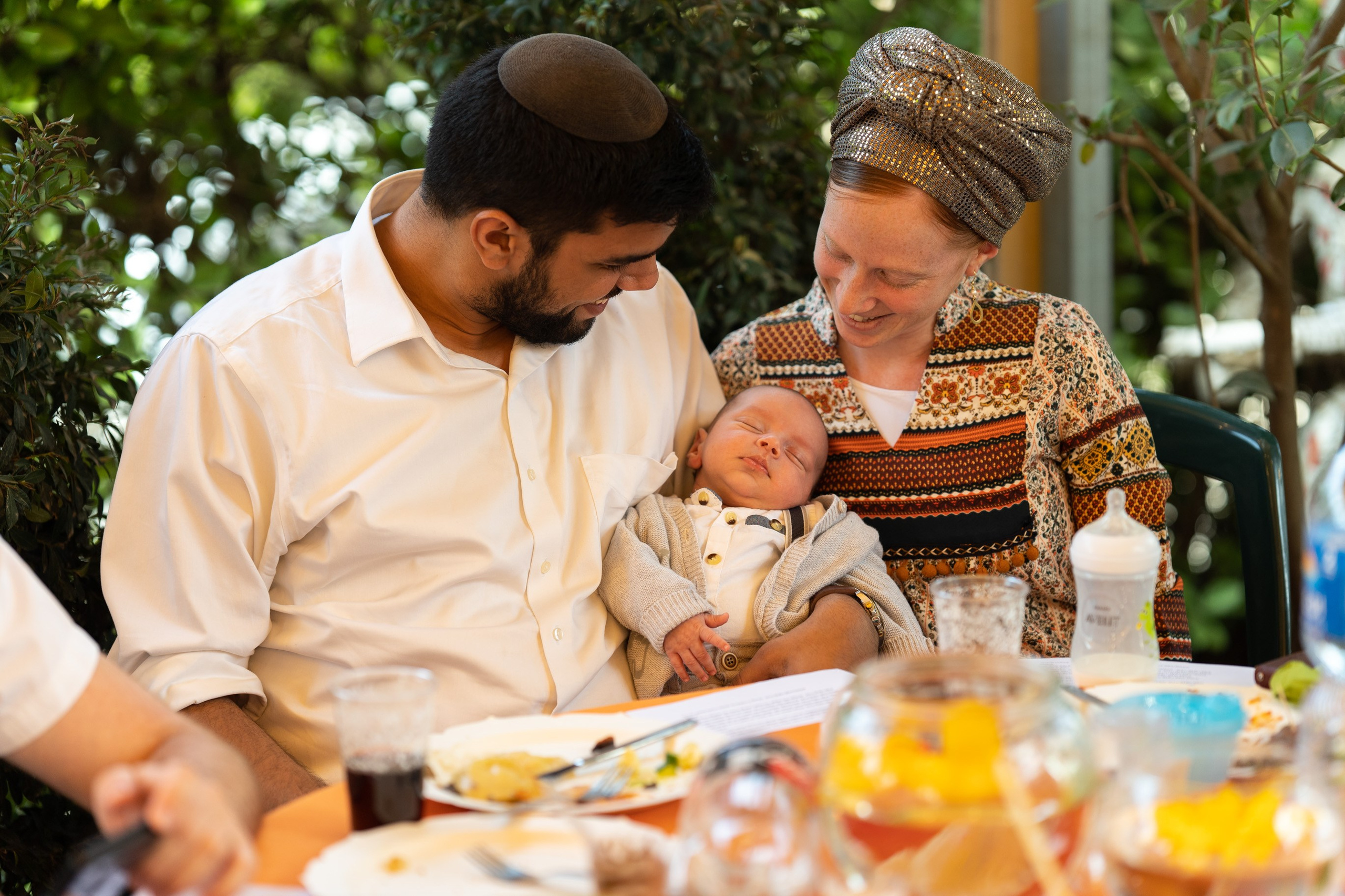 משפחת ברנד. יוסף מזרחי צילום חתונה, ברית וזוגיות. צלם מקצועי שאוהב להוציא אתכם הכי יפים ברגעים הכי מרגשים