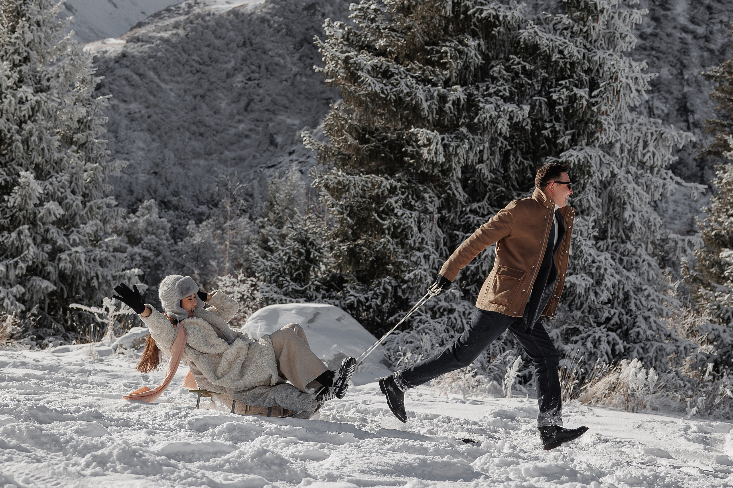 Зимняя Ала Арча 2025 год. Свадебный и семейный фотограф в Бишкеке Давлетбаев Талгат