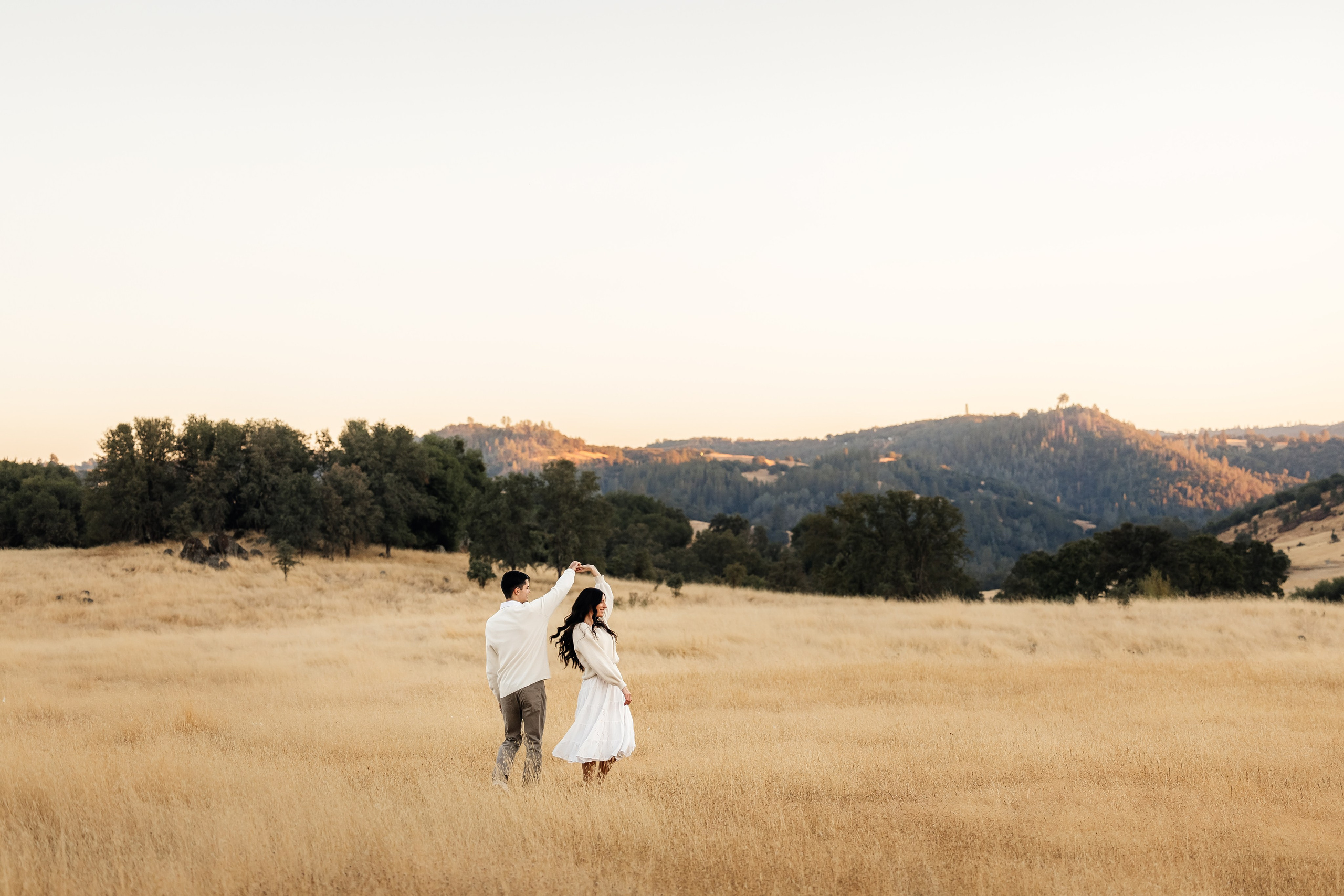 Engagement & Love stories. ArtFeather Photography. Sacramento, California