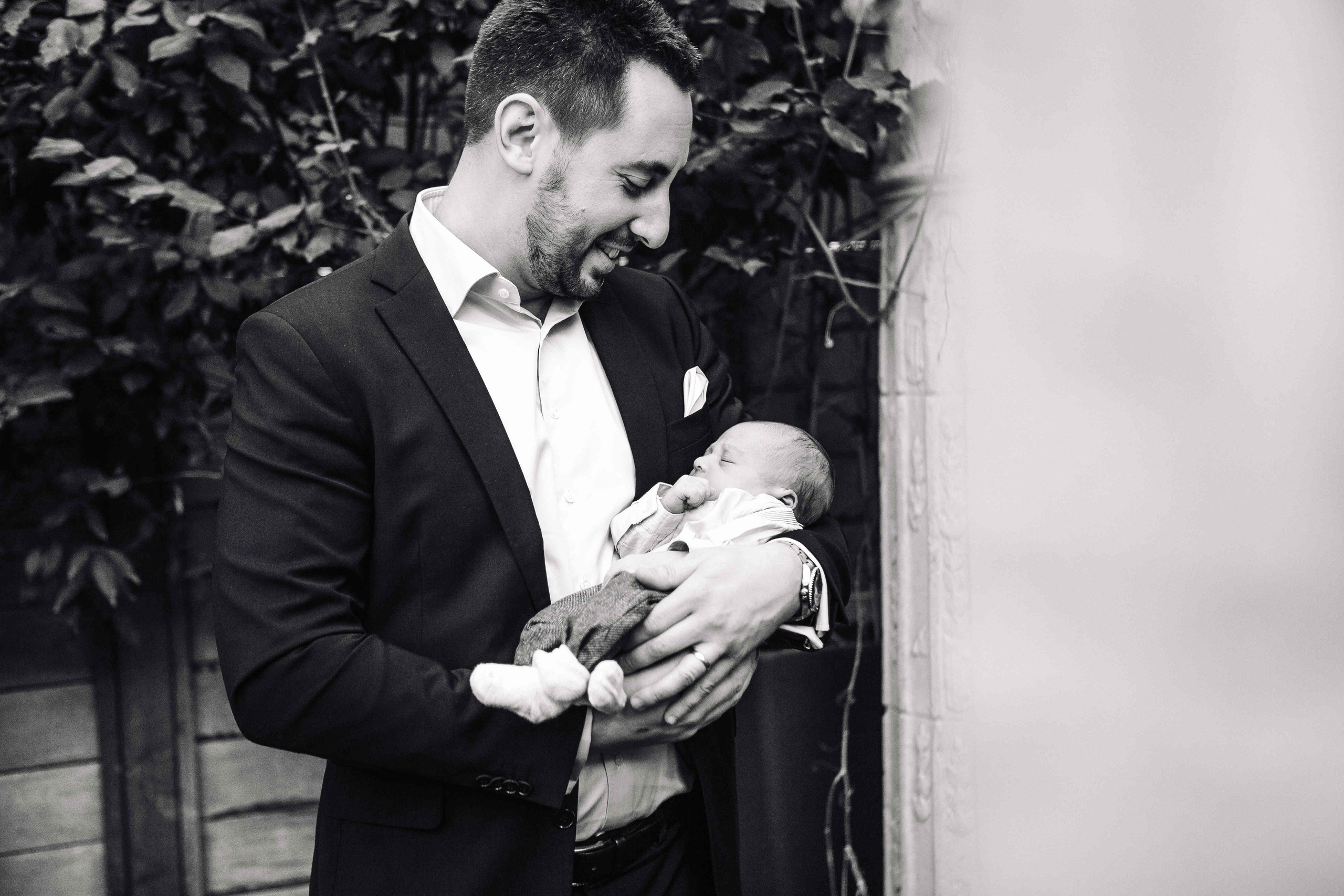 BRIT MILA (BIG EVENT). PHOTOGRAPHER IN ISRAEL