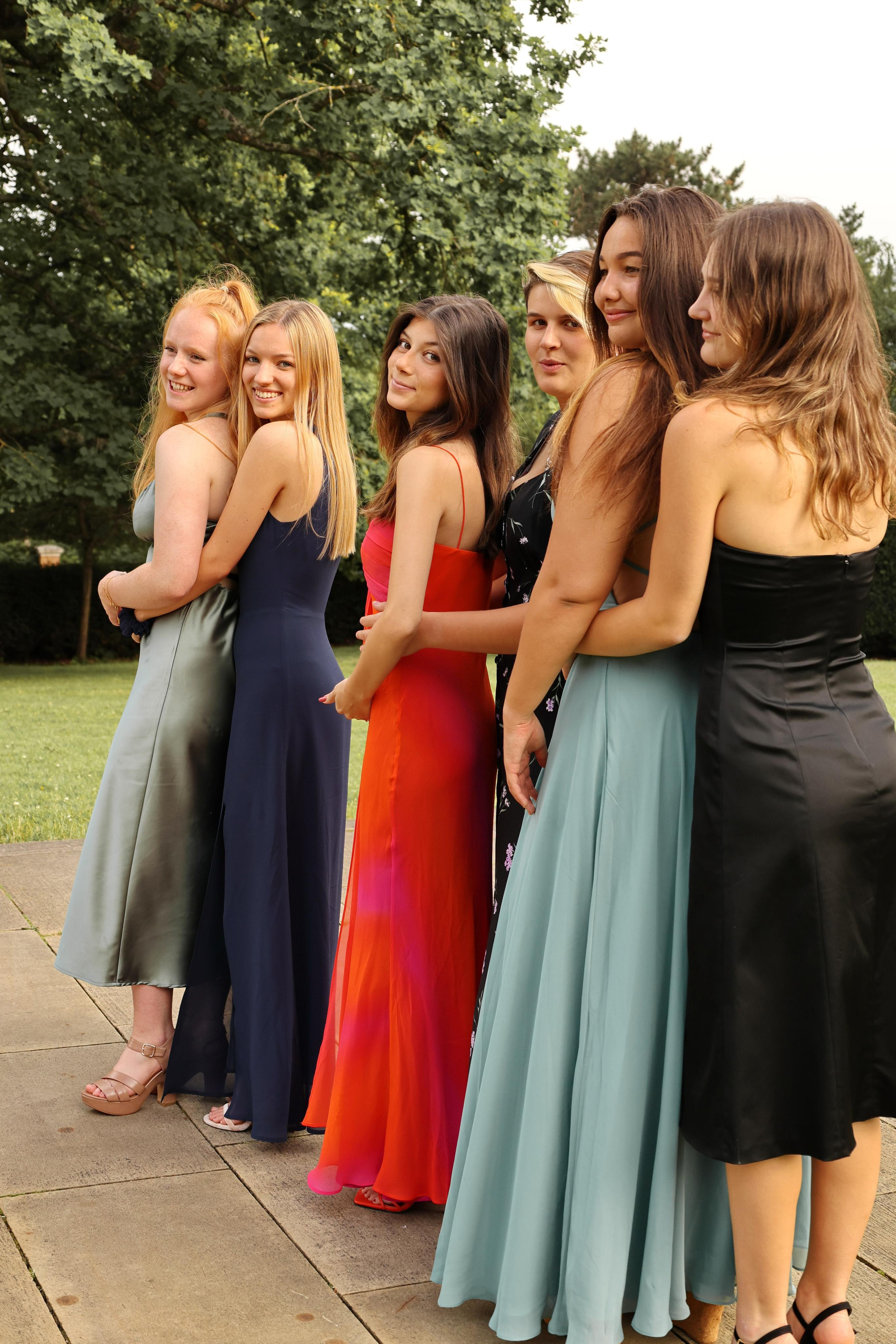 High School Graduation, Wimbledon. Couples and portraits photographer Wimbledon London