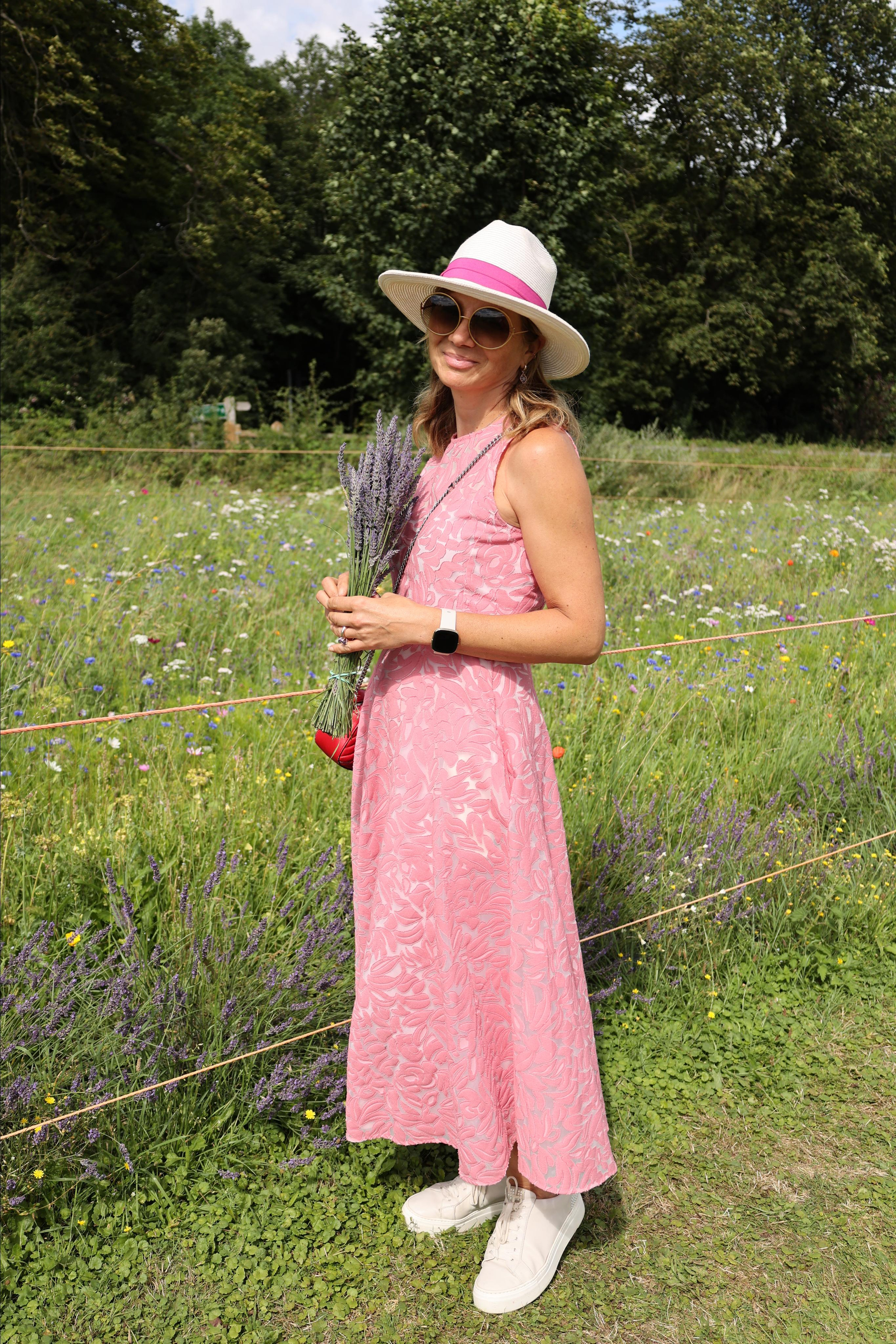 Lavender field, London. Couples and portraits photographer Wimbledon London