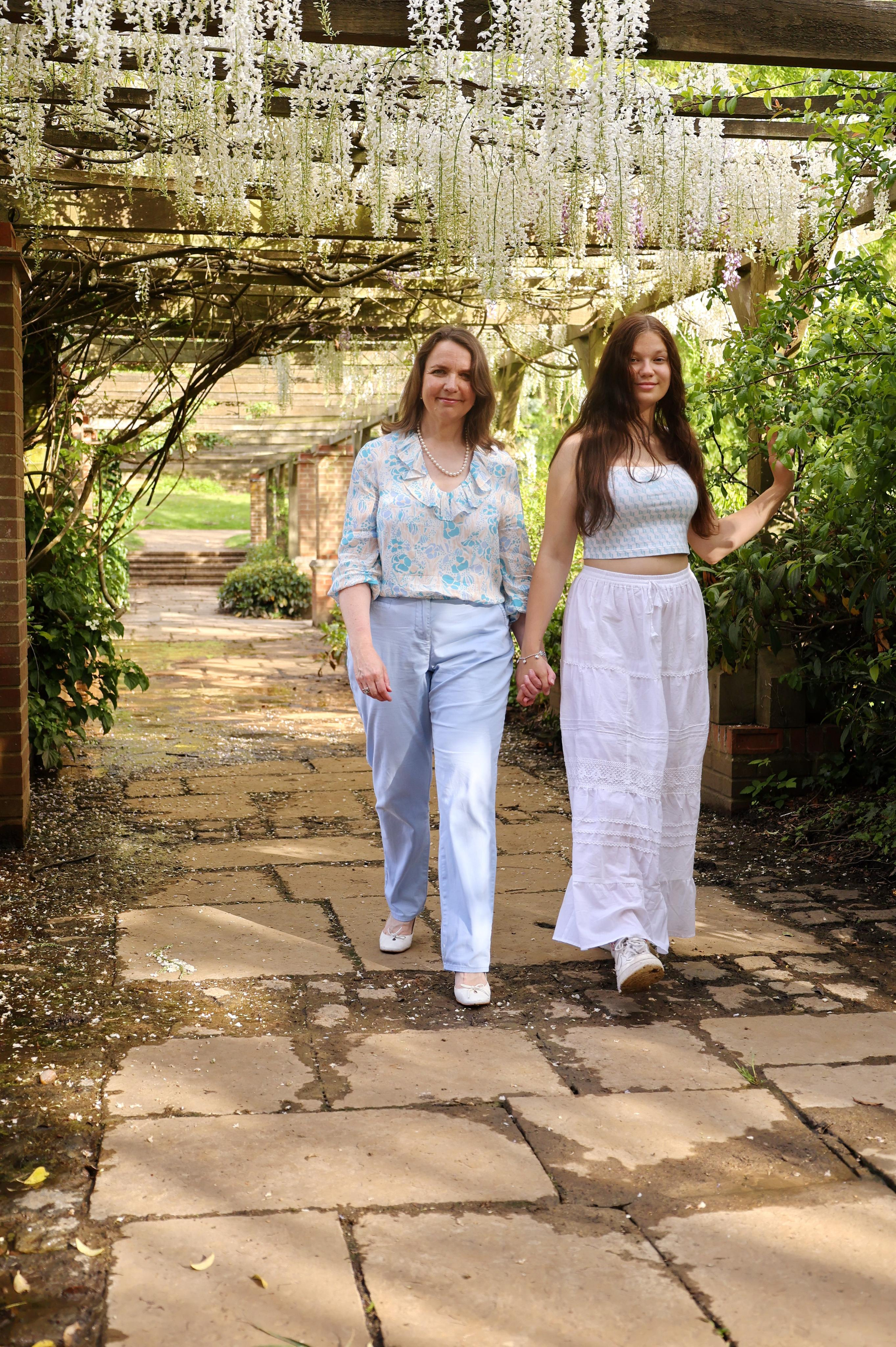 Katrin and Lydia. Couples and portraits photographer Wimbledon London