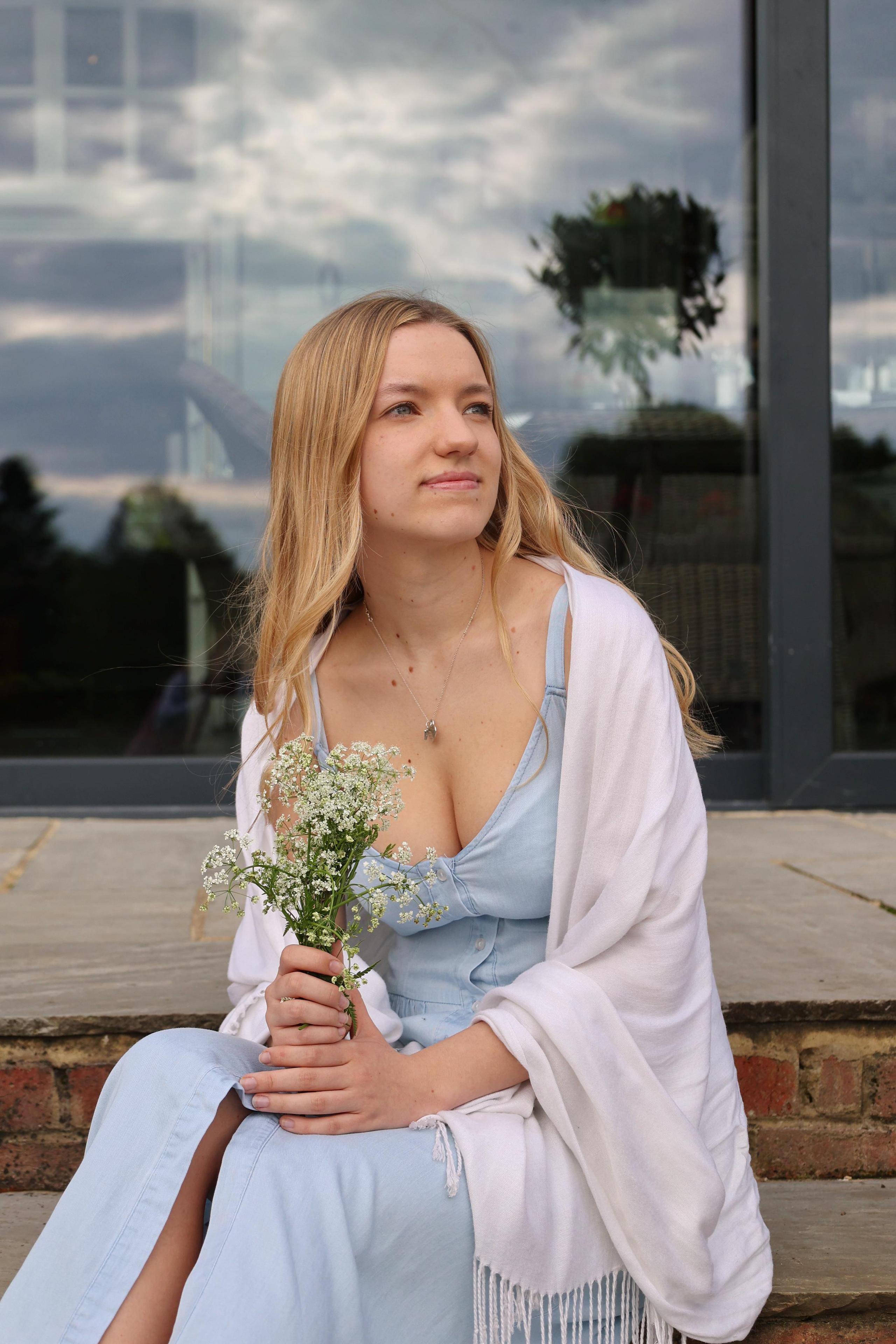 Olya and Veronica Part one, Wimbledon, Cannizaro Park. Couples and portraits photographer Wimbledon London