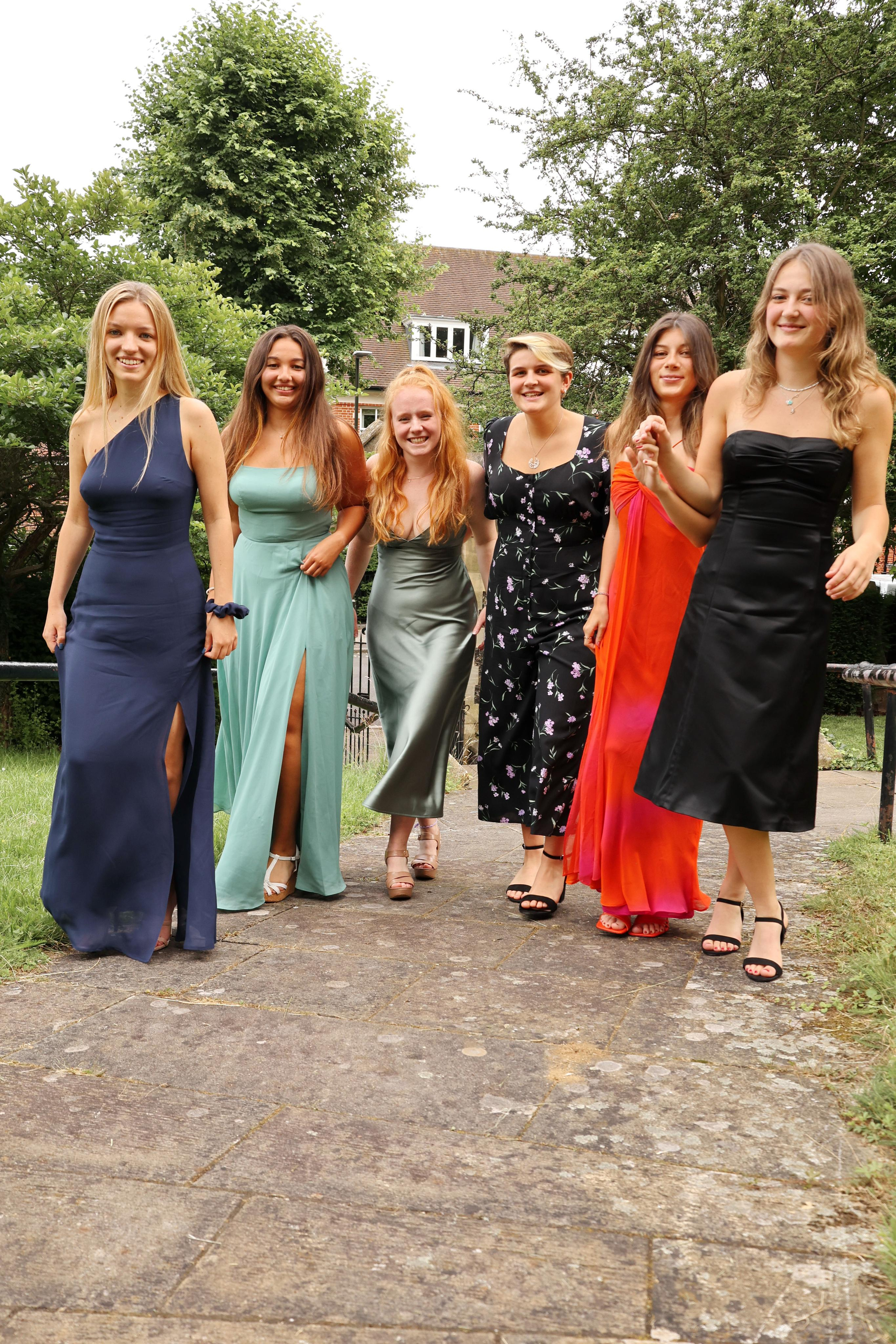 High School Graduation, Wimbledon. Couples and portraits photographer Wimbledon London