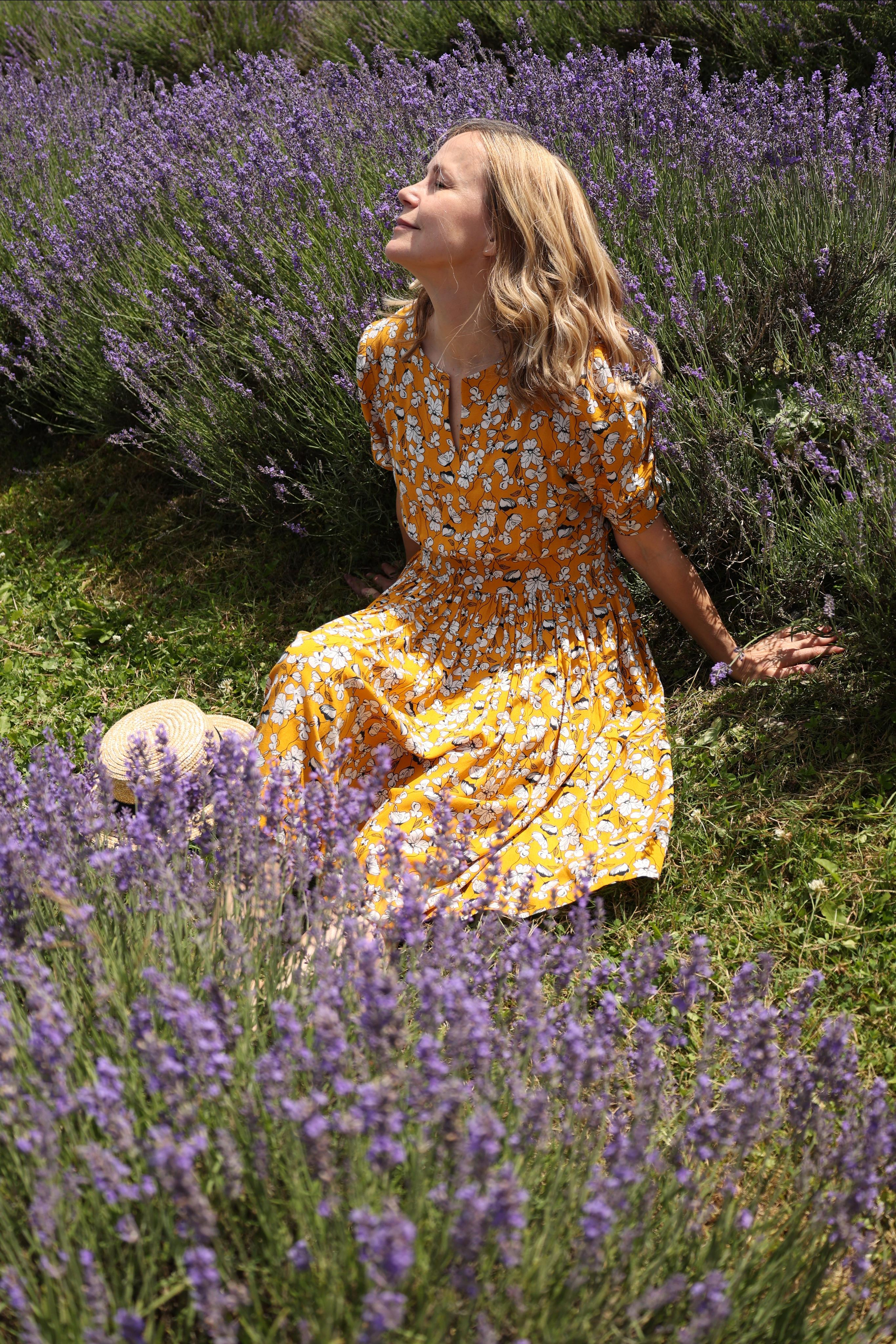 Lavender field, London. Couples and portraits photographer Wimbledon London