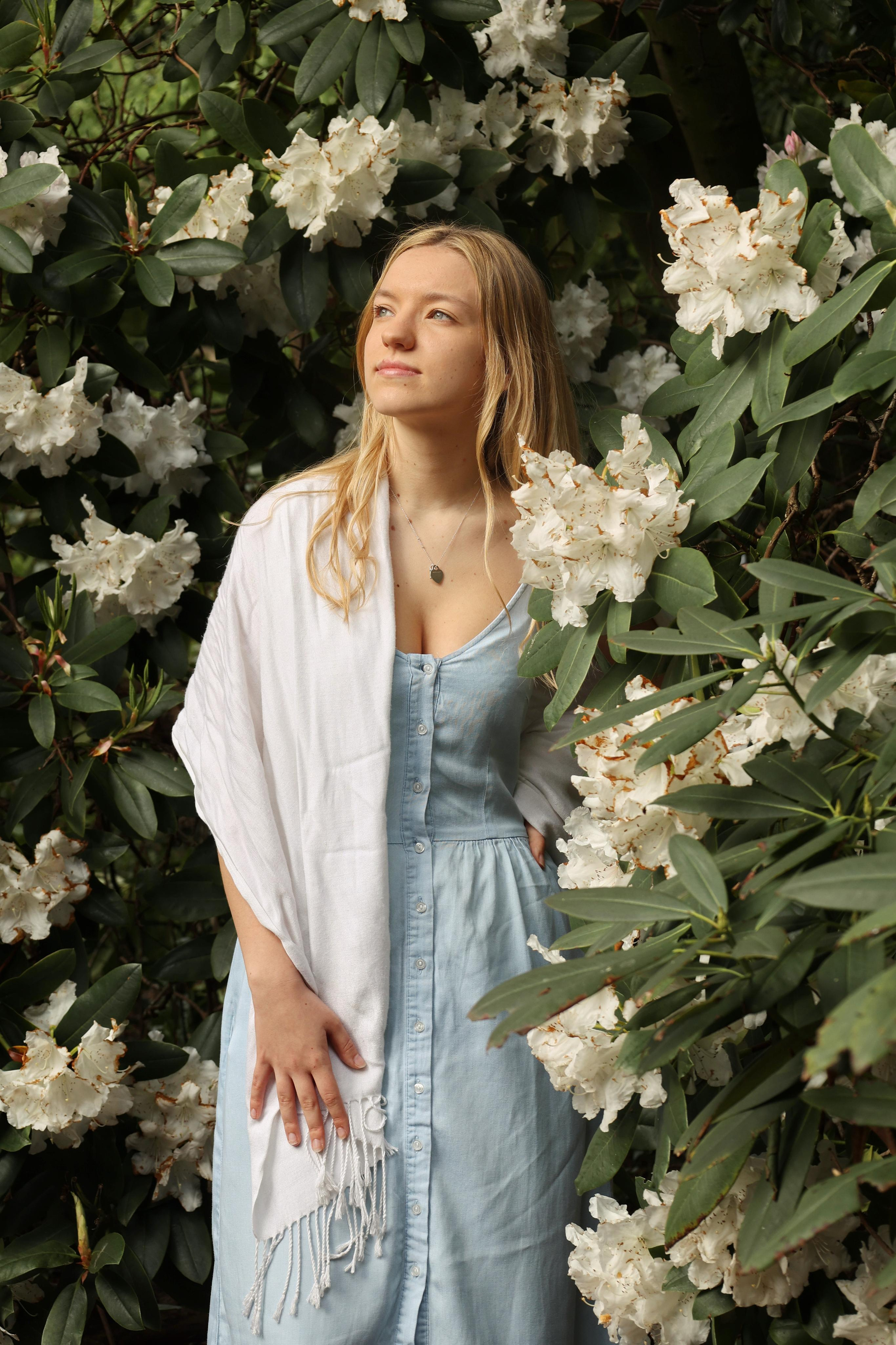 Olya and Veronica Part one, Wimbledon, Cannizaro Park. Couples and portraits photographer Wimbledon London