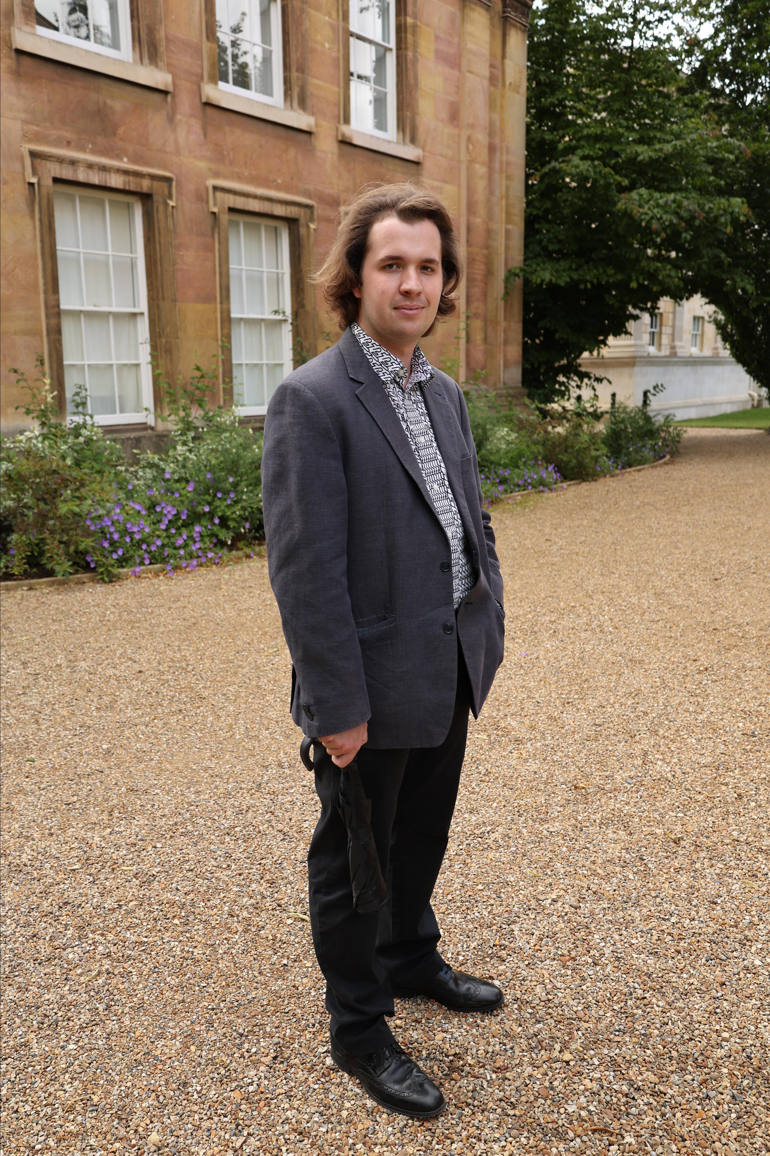 Andrei’s Graduation, Cambridge. Couples and portraits photographer Wimbledon London