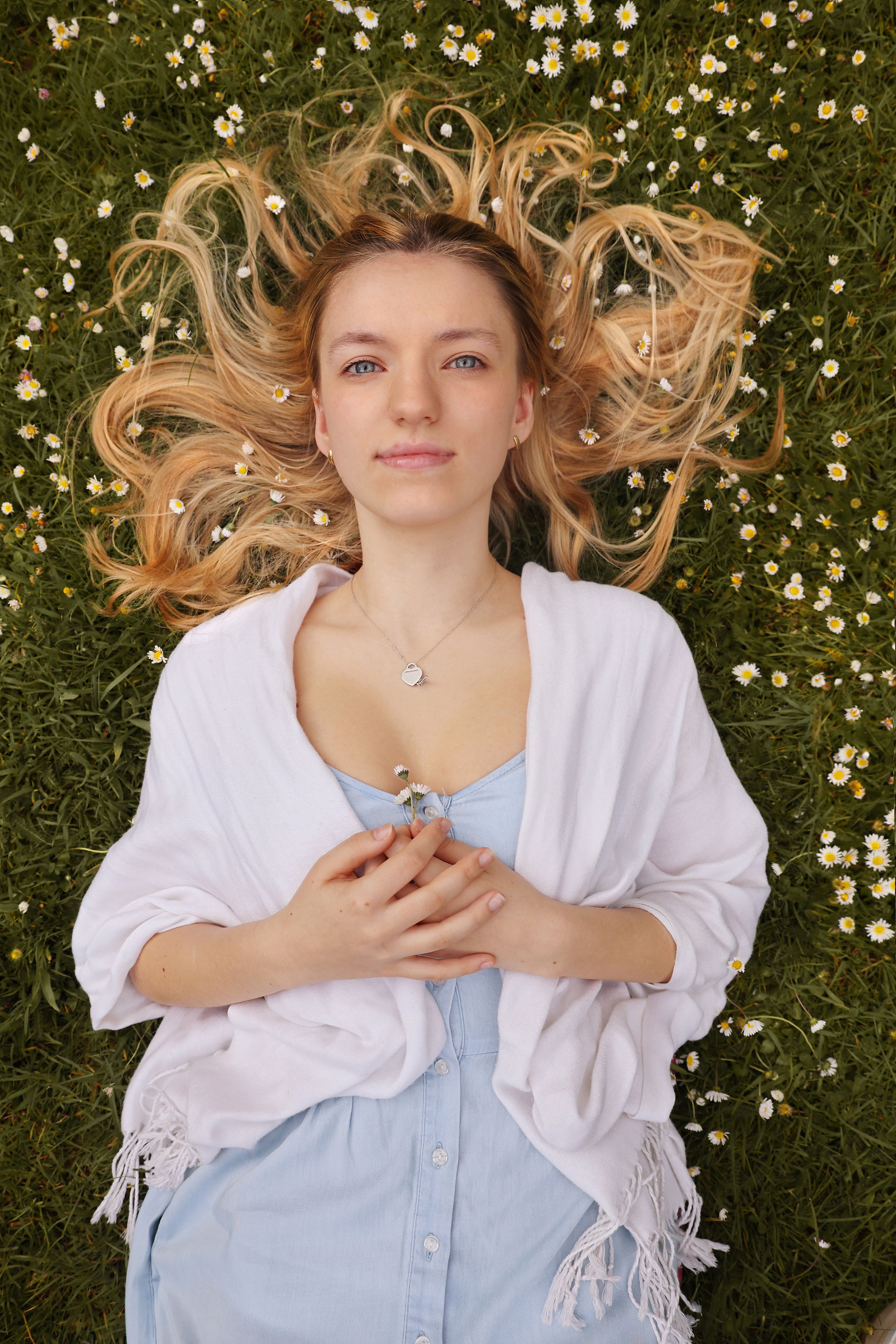 Olya and Veronica Part one, Wimbledon, Cannizaro Park. Couples and portraits photographer Wimbledon London