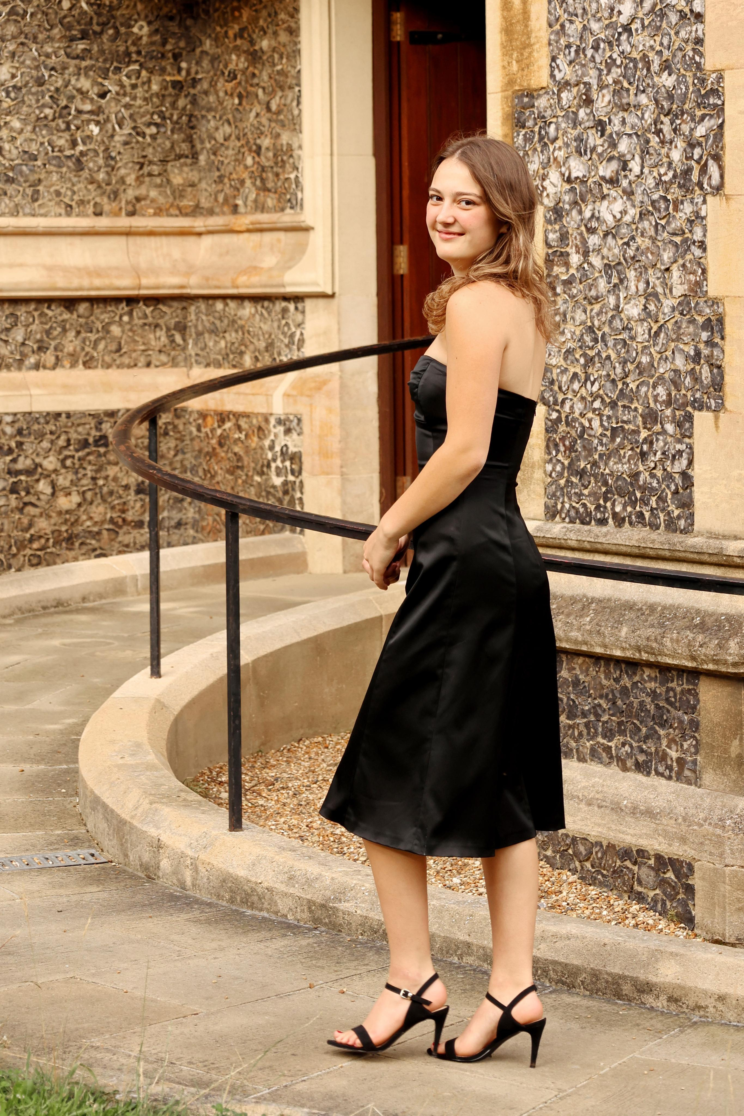 High School Graduation, Wimbledon. Couples and portraits photographer Wimbledon London