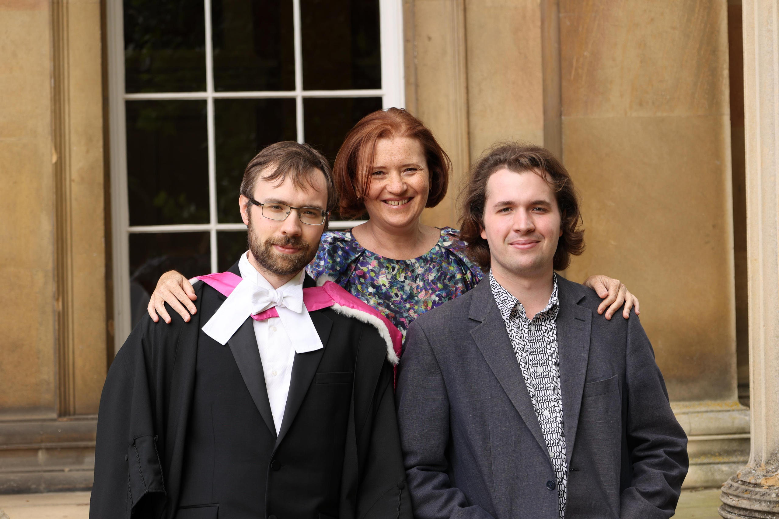 Andrei’s Graduation, Cambridge. Couples and portraits photographer Wimbledon London