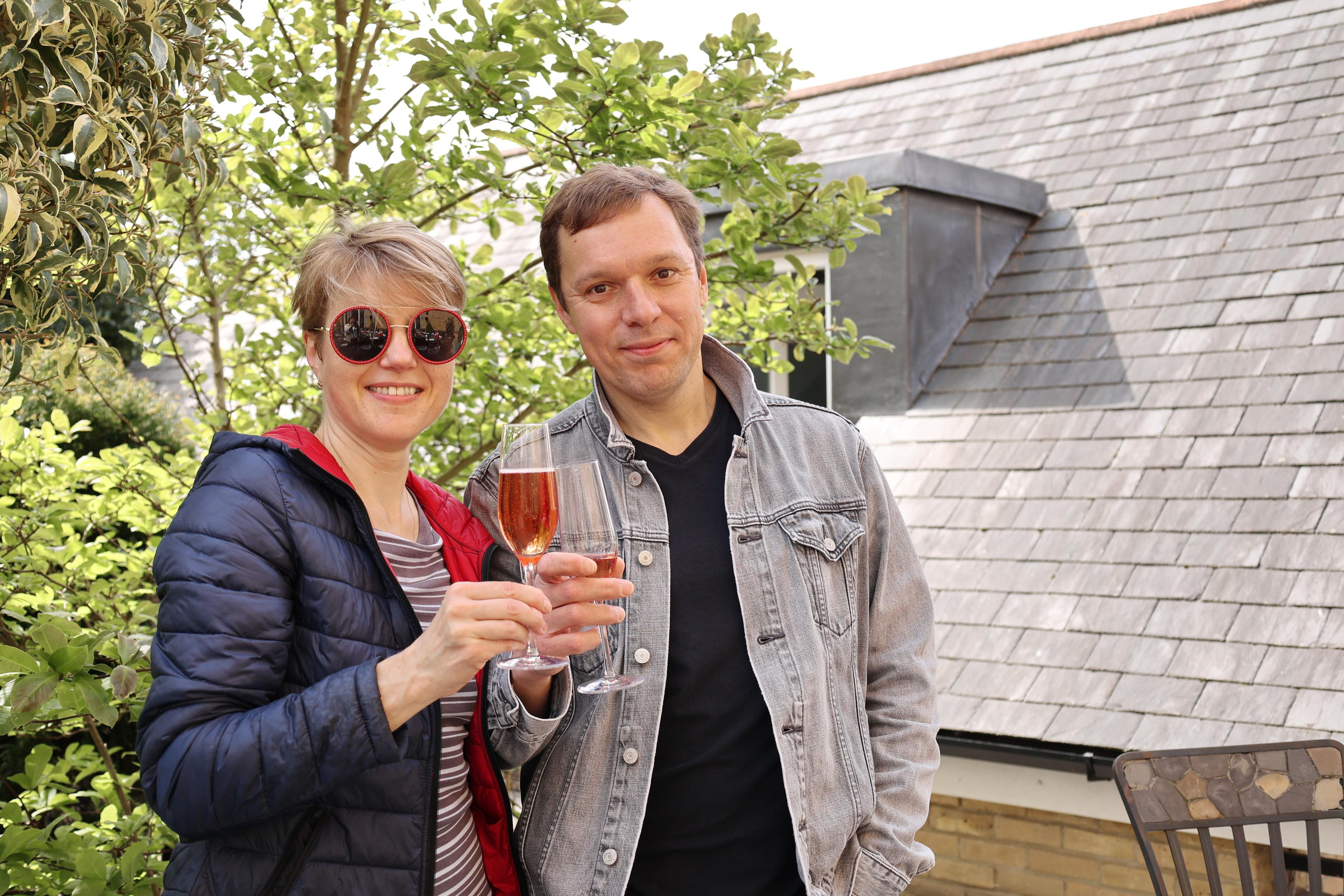 9 May, Wimbledon, London. Couples and portraits photographer Wimbledon London