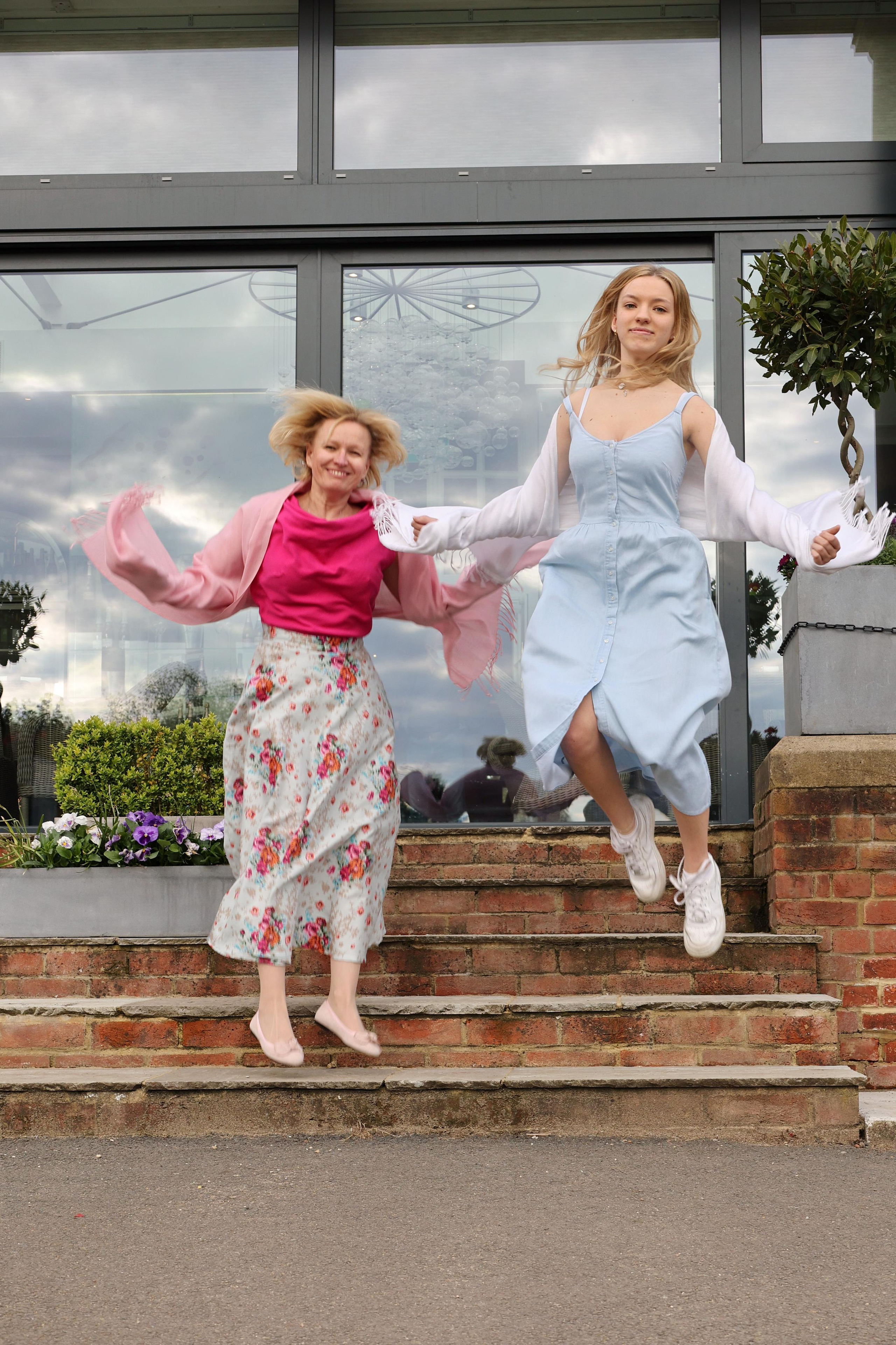 Olya and Veronica Part one, Wimbledon, Cannizaro Park. Couples and portraits photographer Wimbledon London