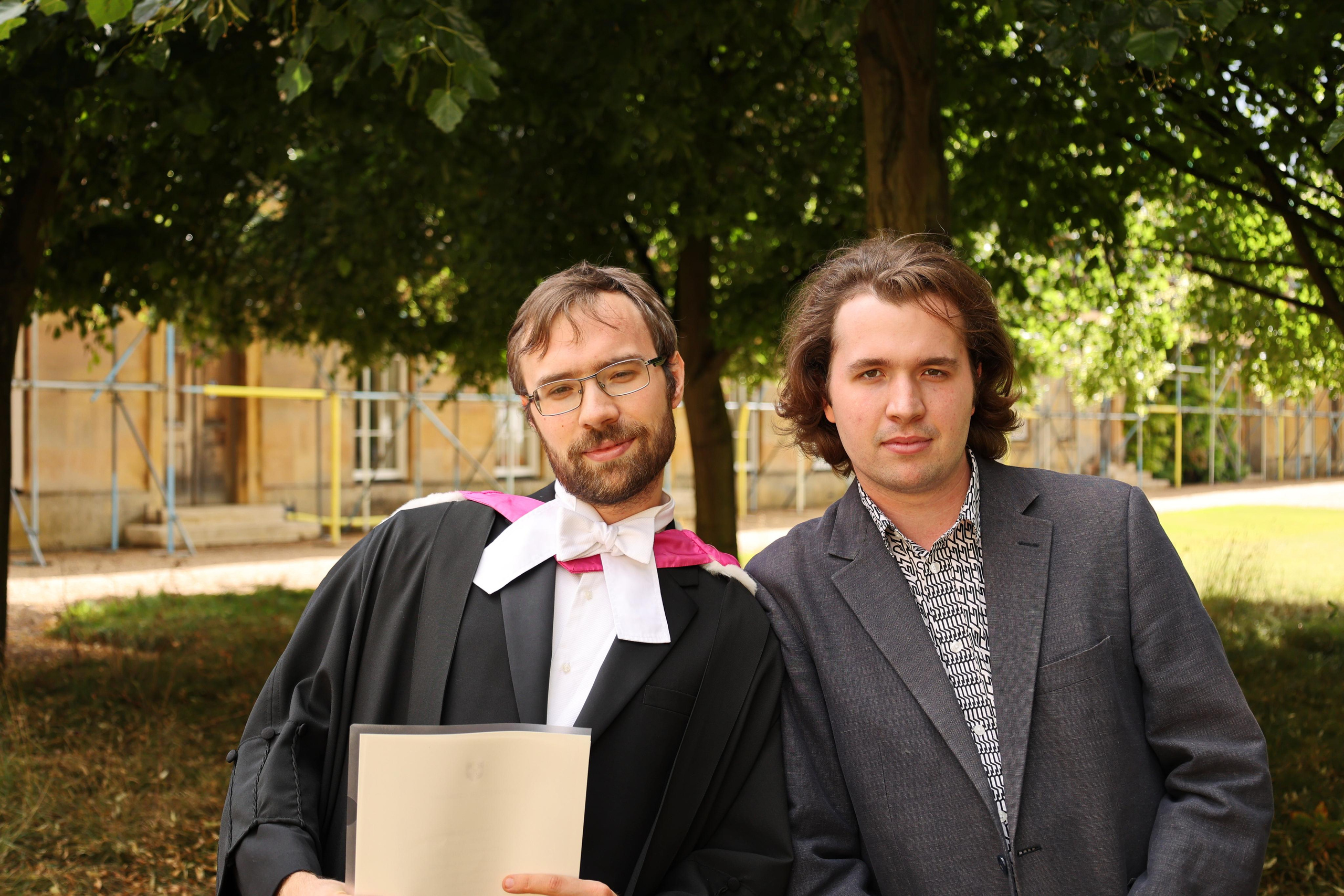 Andrei’s Graduation, Cambridge. Couples and portraits photographer Wimbledon London