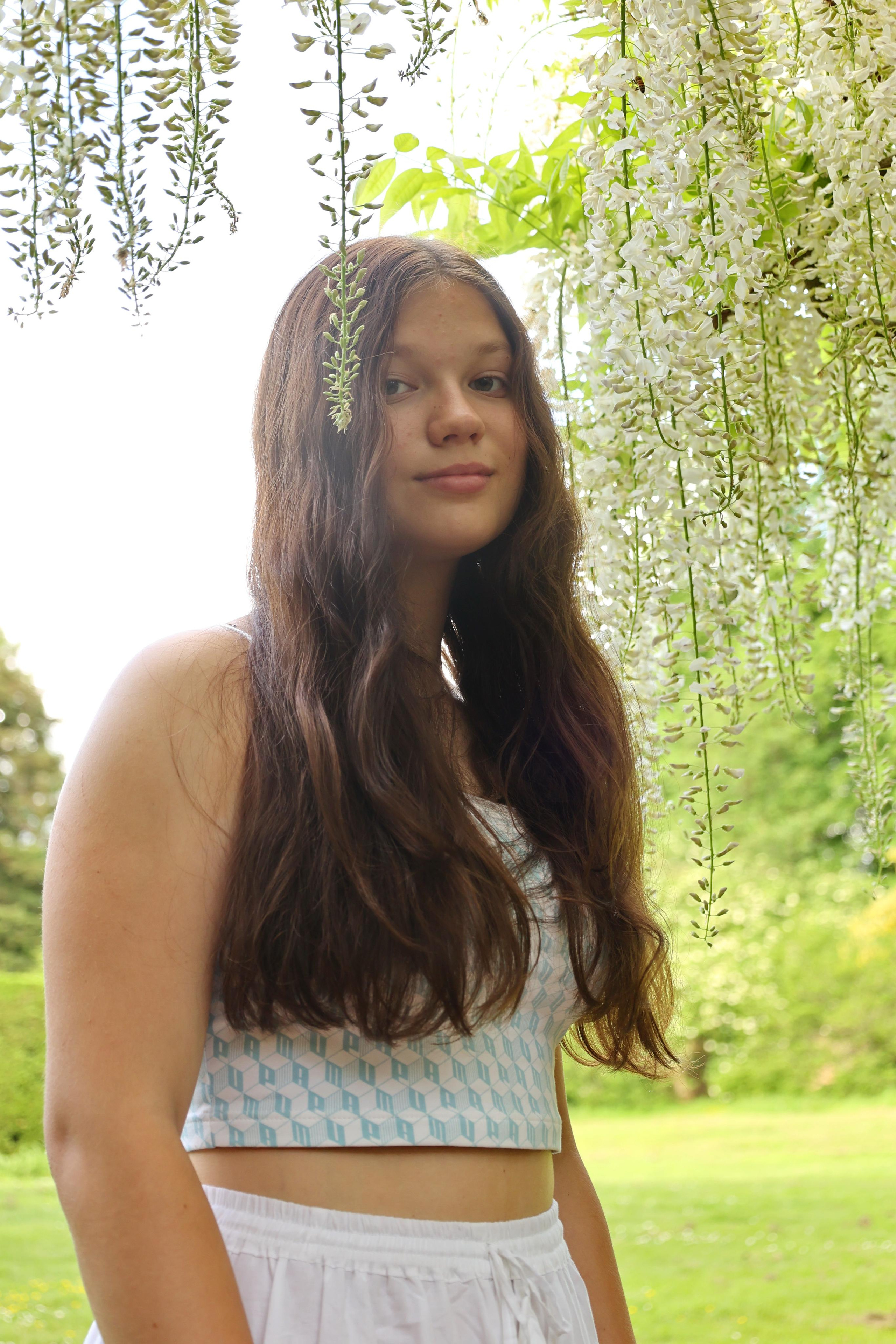 Katrin and Lydia. Couples and portraits photographer Wimbledon London