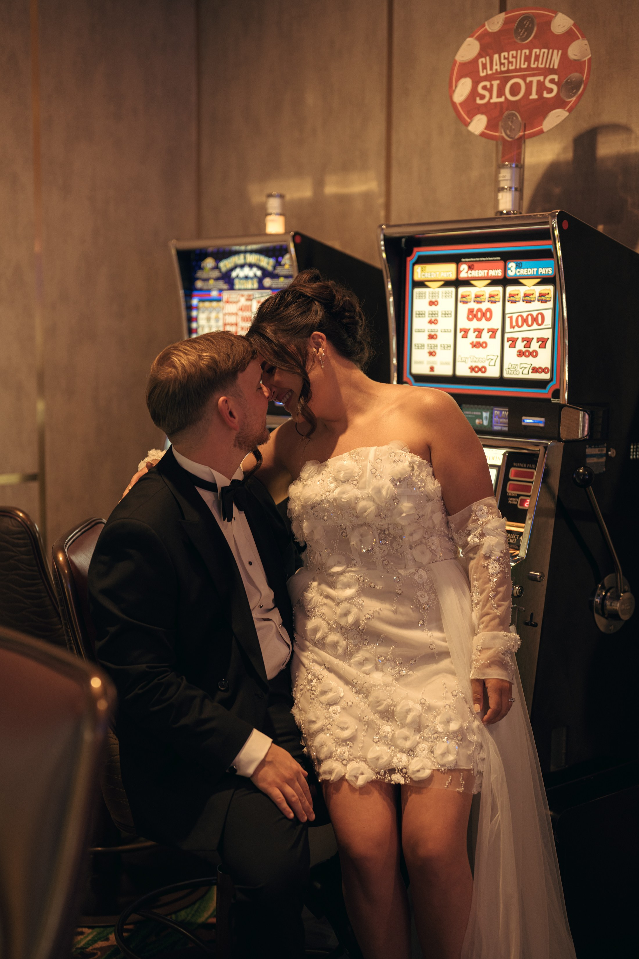 Charlie&Dan. Wedding & elopement photographer Viktoriya Kravtsov. Las Vegas