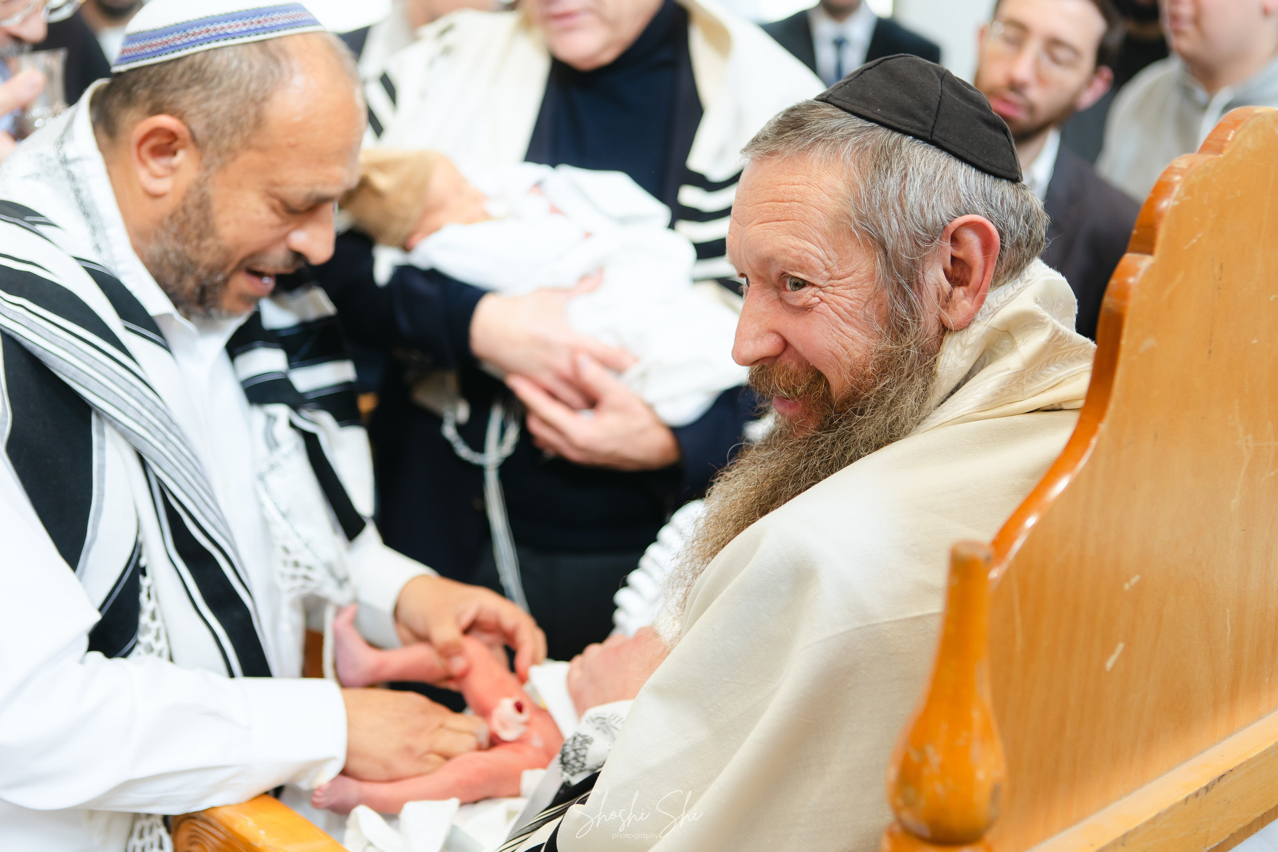 BRIT TWINS. Https://shi-photo.com/