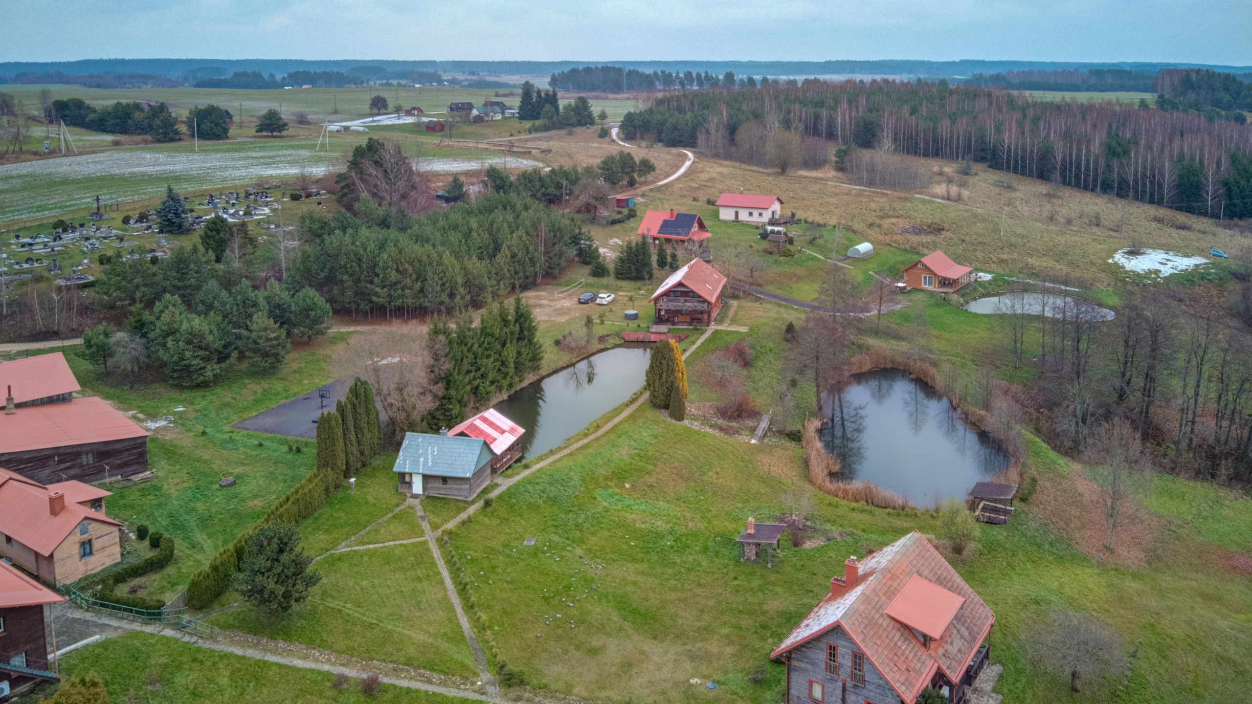 Trakų raj. sodyba. Elina Sapiega fotografė Vilniuje