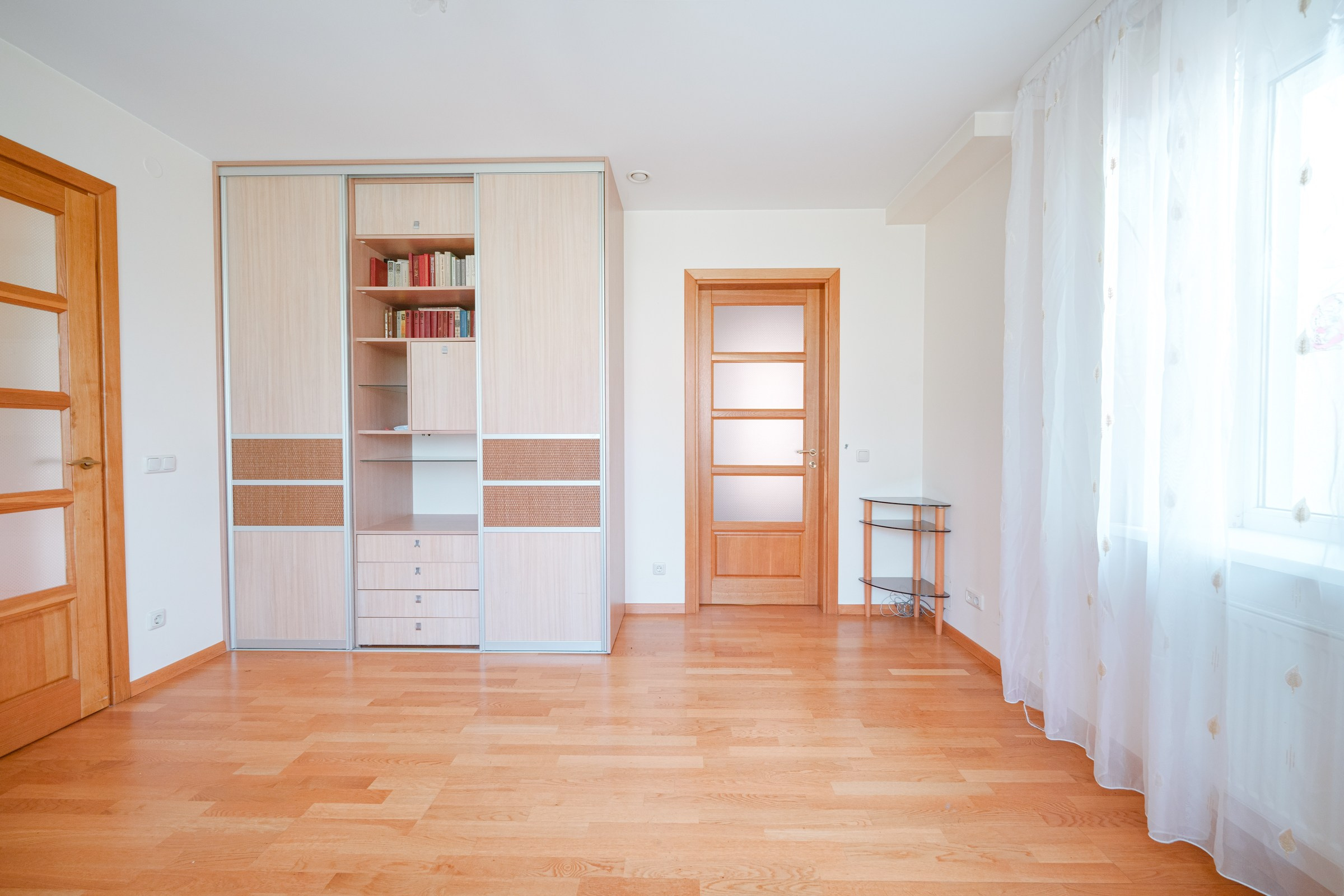 Bukiškės, Jaunimo g. Elina Sapiega fotografė Vilniuje