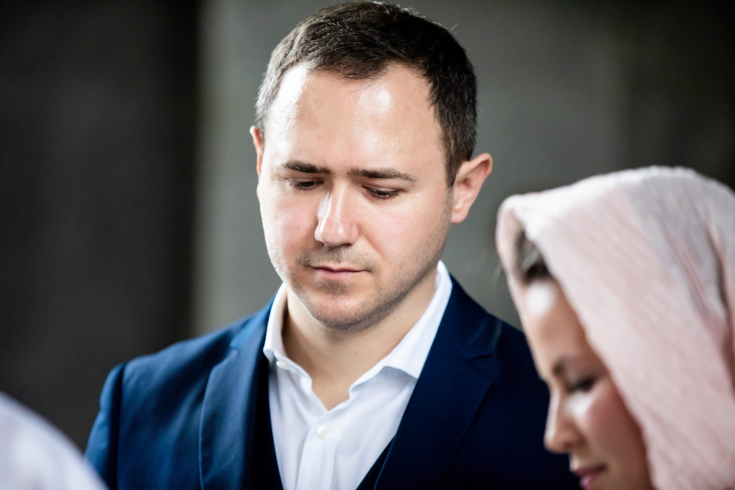 - nunta--fotograf-profesionist-botosani  - fotografie-nunta-romantica - imagini-nunta-in-natura-alin-chirila-fotograf  - fotografii-cuplu-indragostit-nunta-botosani  - sedinta-foto-miri-andrei-iustina-alinofotostudio  - amintiri-din-nunta-realizate-de-fotograf-profesionist  - povestea-nuntii-andrei-si-iustina-in-imagini-alinofotostudio-fotograf evenimente- evenimente Botoșani -fotograf Suceava - fotograf Iași- servicii foto. servicii foto Botoșani. servicii foto video Botoșani. otograf-nunta-botosani-fotograf nunta. fotograf evenimente. fotograf nunta Botoșani. Alin chirila. Alin chirila fotograf. Alinofotostudio.- servicii foto. servicii foto Botoșani. servicii foto video Botoșani. fotograf nunta. fotograf evenimente. fotograf nunta Botoșani. Alin chirila. Alin chirila fotograf. Alinofotostudio.fotograf stare civilă,poze stare civilă,album foto stare civilă,servicii foto suceava,fotograf evenimente suceava,fotograf nuntă suceava,poze cununie civilă,ședință foto stare civilă,sesiune foto suceava,fotograf profesionist suceava,fotograf botosani,stare civila botosani,alinofotostudio,alin chirila fotograf.servicii foto. servicii foto Botoșani. servicii foto video Botoșani. fotograf nunta. fotograf evenimente. fotograf nunta Botoșani. Alin chirila. Alin chirila fotograf. Alinofotostudio.fotograf stare civilă,poze stare civilă,album foto stare civilă,servicii foto suceava,fotograf evenimente suceava,fotograf nuntă suceava,poze cununie civilă,ședință foto stare civilă,sesiune foto suceava,fotograf profesionist suceava,fotograf botosani,stare civila povestitor prin fotografiebotosani,alinofotostudio,alin chirila fotograf,servicii foto. servicii foto Botoșani. servicii foto video Botoșani. fotograf nunta. fotograf evenimente. fotograf nunta Botoșani. Alin chirila. Alin chirila fotograf. Alinofotostudio.fotograf stare civilă,poze stare civilă,album foto stare civilă,servicii foto suceava,fotograf evenimente suceava,fotograf nuntă suceava,poze cununie civilă,ședință foto stare civilă,sesiune foto suceava,fotograf profesionist suceava,fotograf botosani,stare civila botosani,alinofotostudio,alin chirila fotograf,cununie religioasă botoșani,andreea și neculai,capela militară botoșani,foto conacul zăicești,fotograf nuntă botoșani,fotograf cununie religioasă,foto evenimente botoșani,poze cununie capela militară,ședință foto zăicești,fotograf profesionist botoșaniMire și mireasă – Sergiu & Liliana – ziua nunții, 2024  - Emoții în ziua nunții – Sergiu și Liliana  - Dansul mirilor – fotografie artistică nuntă 2024  - Sedinta foto romantică în natură – Sergiu & Liliana  - Rochia de mireasă și detalii de nuntă elegan-Album de cununie civilă Florin și Anda – Fotografii profesionale realizate de Alin Chirilă în Botoșani -fotograf prin fotografie-Ședință foto Trash the Dress pe muntele Rarău cu Iulian și Iuliana – fotografie de cuplu, natură montană, emoție autentică surprinsă de Alin Chirilă, povestitor prin fotografie.- "Iulian și Iuliana pe crestele Rarăului – fotografie Trash the Dress în natură"  - "Cuplu îmbrățișat la apus pe muntele Rarău – ședință foto după nuntă"  - "Rochie de mireasă în vânt pe munte – Trash the Dress Rarău-1. Iulian și Iuliana pe muntele Rarău – ședință foto Trash the Dress în natură, cu peisaj montan spectaculos  2. Cuplu în îmbrățișare pe Rarău – emoție autentică surprinsă după nuntă  3. Rochie de mireasă în bătaia vântului – fotografie artistică Trash the Dress în munți  4. Mire și mireasă privind spre orizont – dragoste și libertate pe muntele Rarău  5. Iuliana zâmbind în rochia de mireasă – portret în natură, Trash the Dress  6. Iulian ținându-și mireasa de mână – ședință foto romantică pe munte  7. Detaliu cu rochia pe stâncă – estetică naturală Trash the Dress Rarău  8. Cuplu în mers pe poteca Rarăului – fotografie simbolică de după nuntă  9. Apus de soare pe Rarău în spatele mirilor – imagine de poveste Trash the Dress  10. Iulian și Iuliana râzând împreună – momente autentice surprinse de Alin Chirilă, povestitor prin fotografie-fotograf-nunta-cerbu-botosan trash-the-dress-botosani Alin Chirilă Fotograf – fotograf de nuntă Botoșani-fotograf nuntă Botoșani-fotograf nuntă Cerbu Botoșani-fotograf profesionist nuntă Botoșani-fotografie de nuntă Botoșani-fotograf evenimente Botoșani-fotograf nuntă Moldova-fotograf trash the dress Botoșani	- fotograf pregătirea mirilor Botoșani	-fotograf ceremonie religioasă nuntă-fotograf petrecere nuntă Botoșani- fotograf nuntă Botoșani pregătirea mirelui- pregătirea mirelui fotografie nuntă Cerbu Botoșani-fotograf nuntă Botoșani pregătirea miresei -mireasă pregătiri nuntă Cerbu Botoșani-fotograf nuntă Botoșani nașii mirilor-ceremonie religioasă nuntă Cerbu Botoșani-fotograf nuntă Botoșani ceremonie religioasă biserică-petrecere nuntă Cerbu Botoșani invitați dans-fotograf nuntă Botoșani petrecere restaurant-ședință foto trash the dress-fotograf trash the dress Botoșani ședință foto după nuntă-Fotograf nuntă Botoșani – galerie foto reală de la evenimente