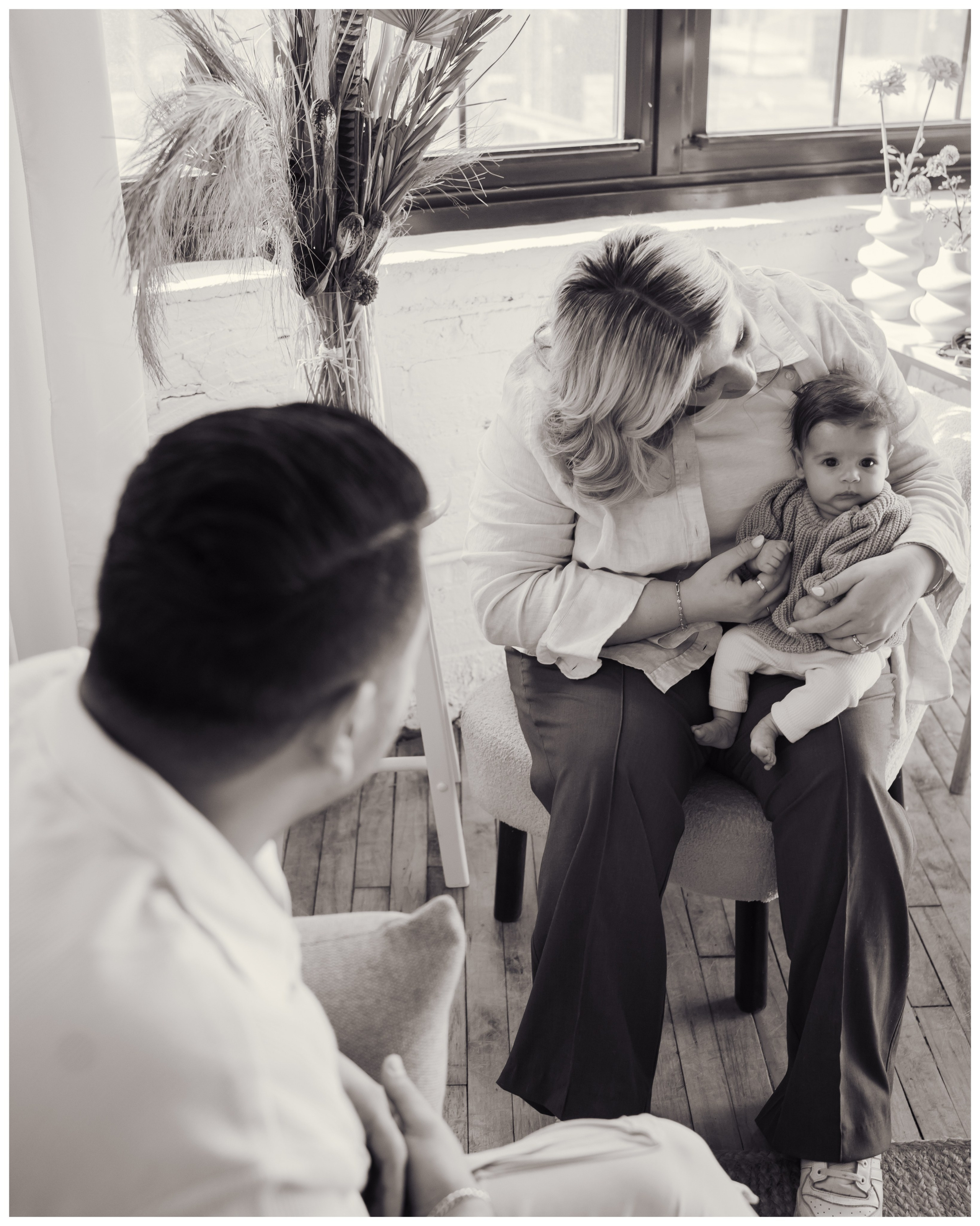 Welcome to the World. Dash_photopic.I’m Daria New York based photographer