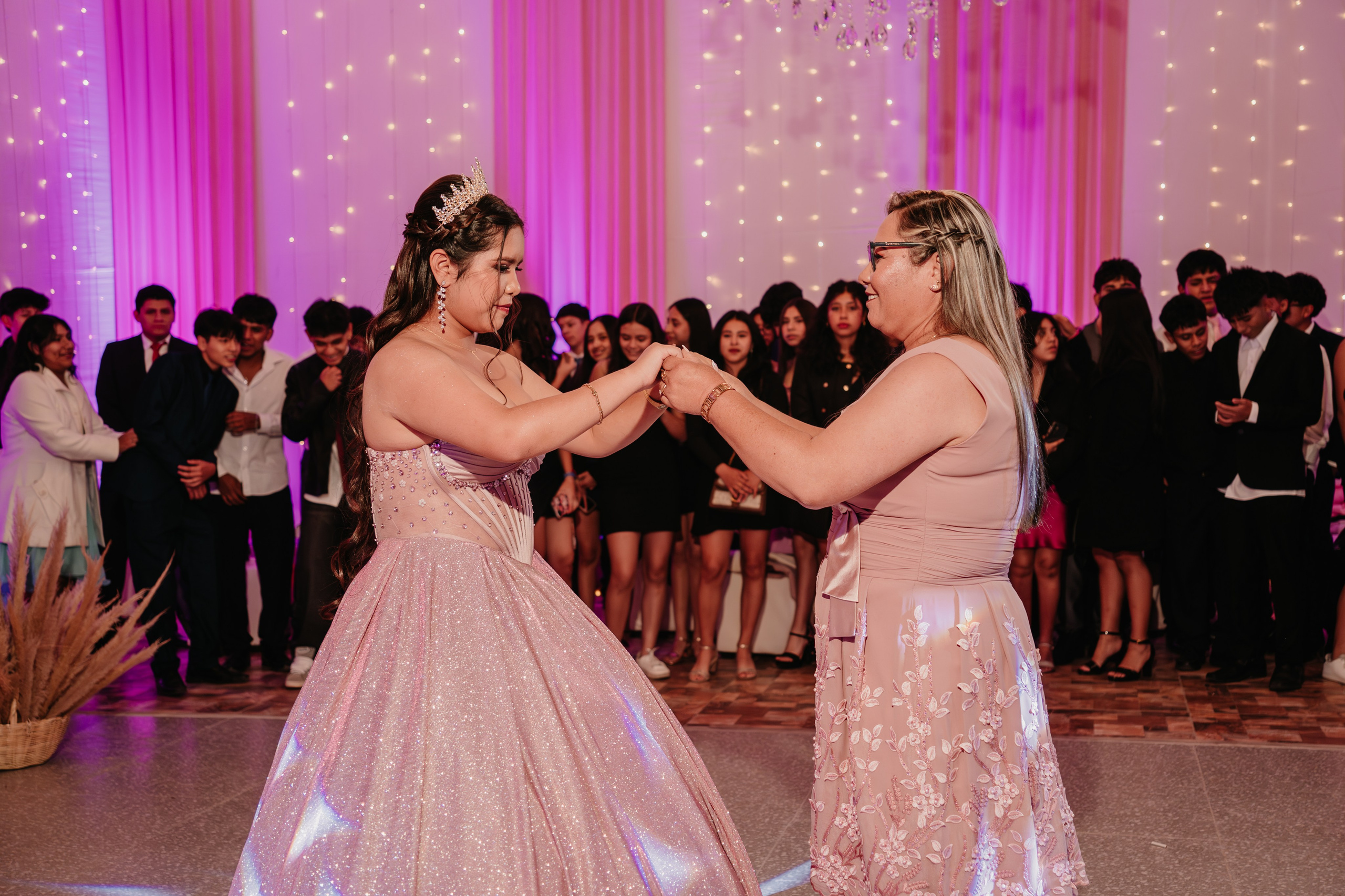 XV DE LETIZIA. Studio KVTA | Fotografía y Video de Bodas en Arequipa