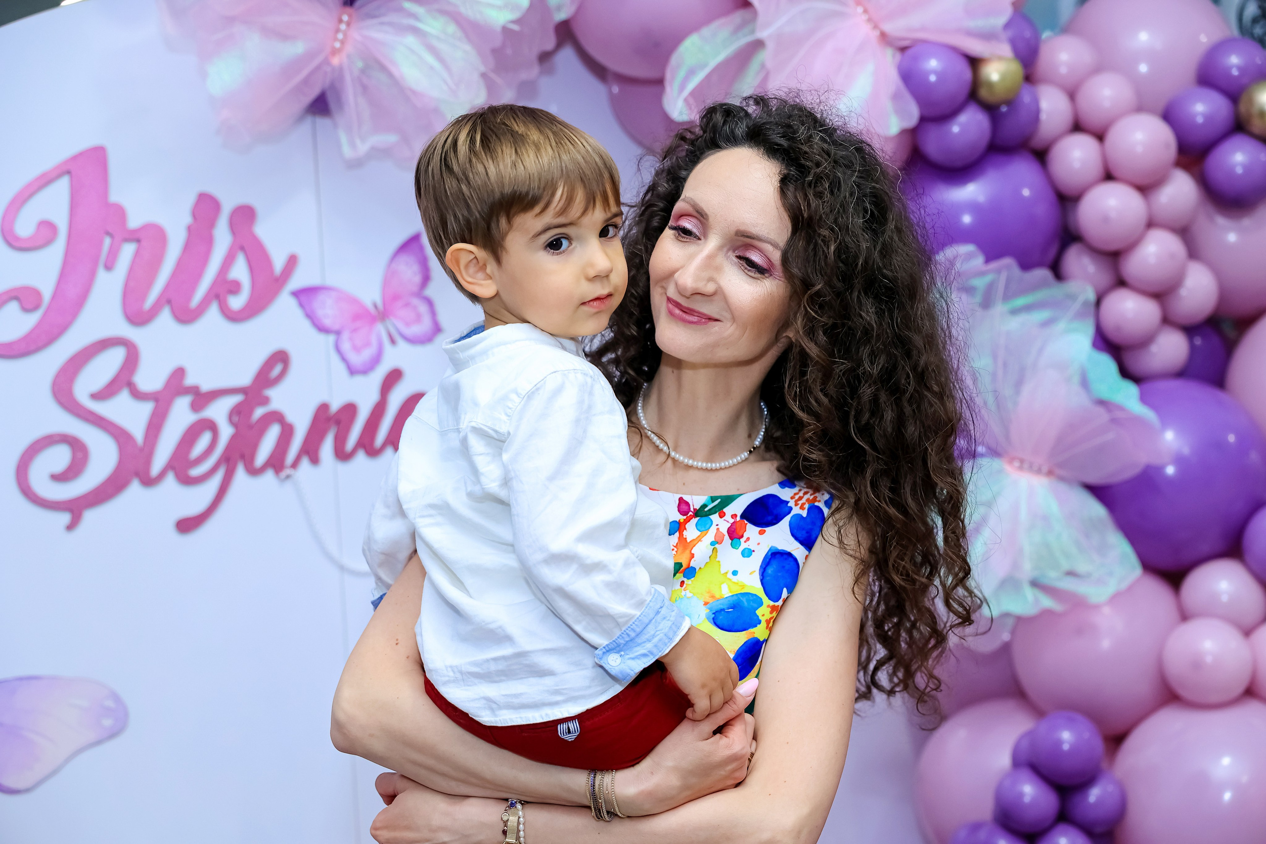 Iris Stefania. Moments By Gub