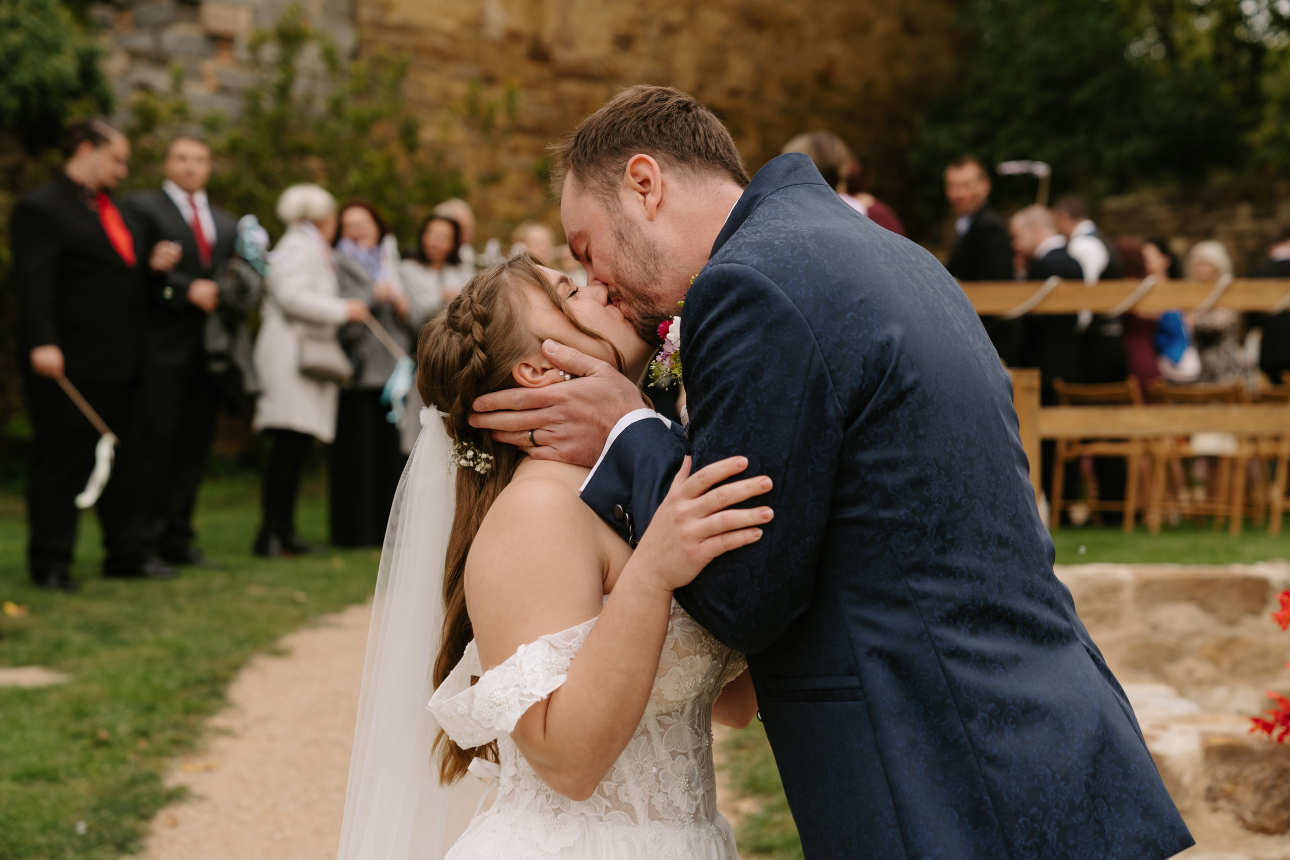 Wedding couple. Jana Holubová | Svatební, párová a rodinná fotografka v Praze