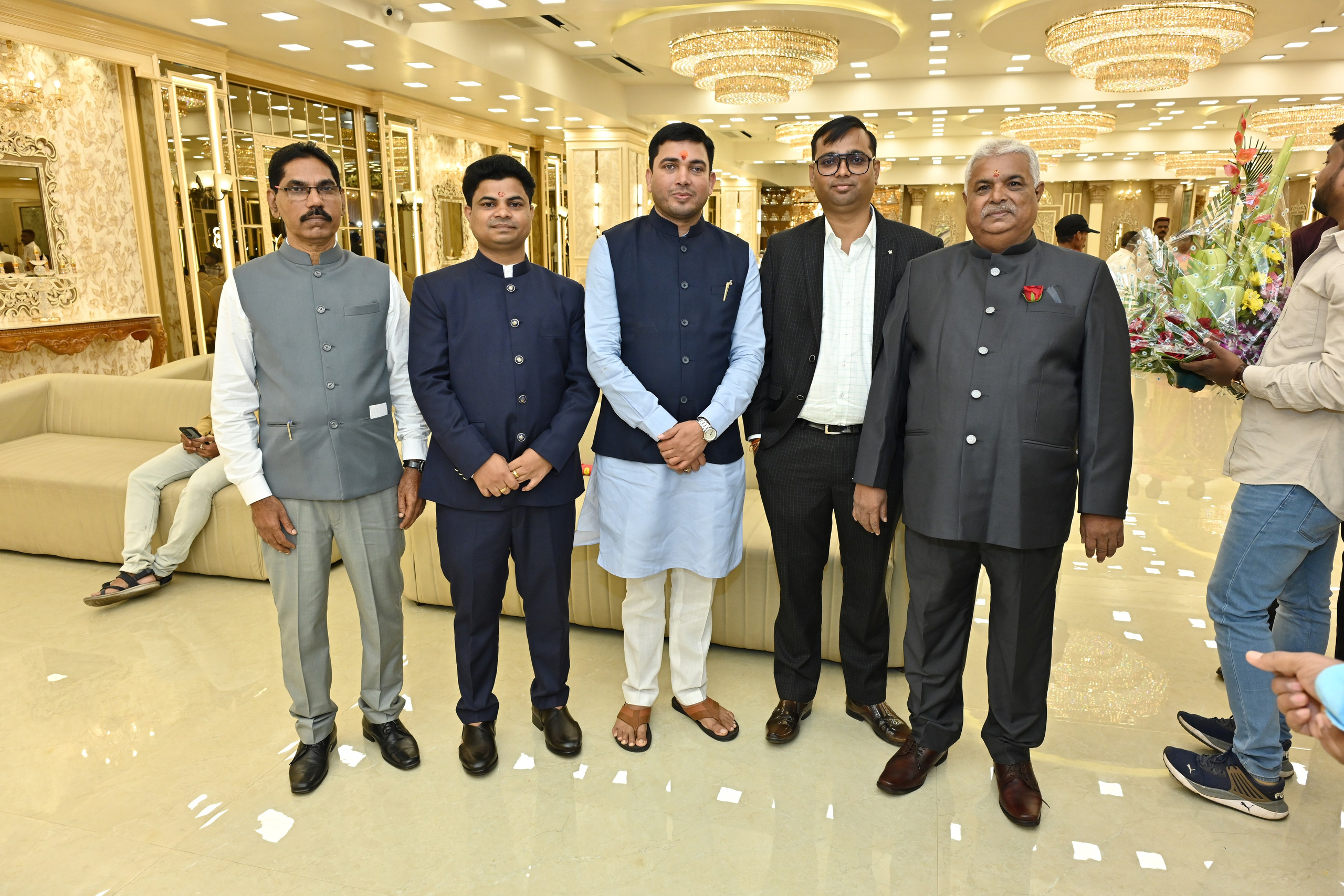 Vivek & sunanda. “Ajay Digital Photo Studio — Capturing Timeless Wedding Moments”