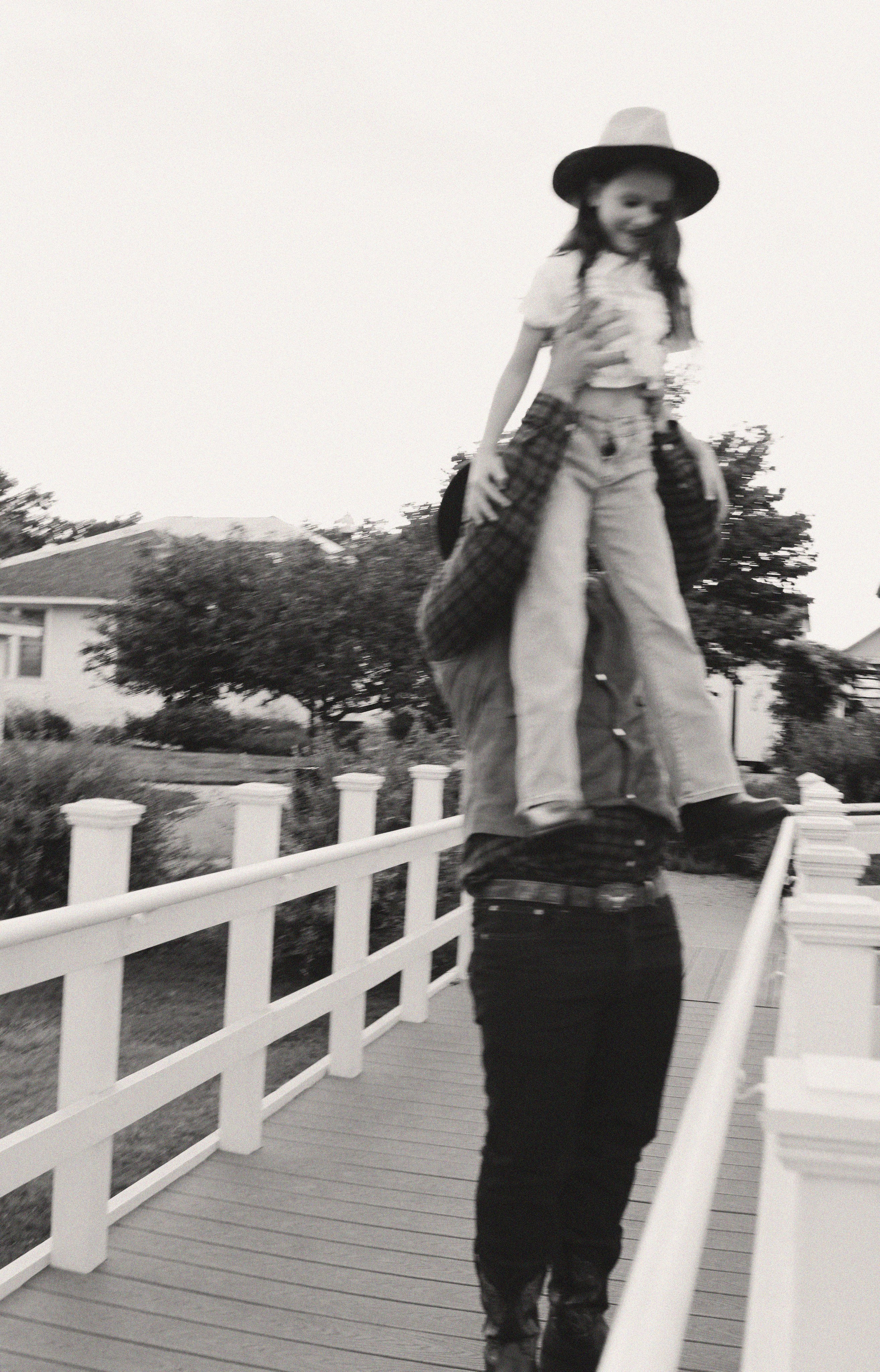 Texas Countryside Family Photoshoot in Cowboy Style. Lana Petrychenko — Portrait & Family Photographer. Valencia, Spain