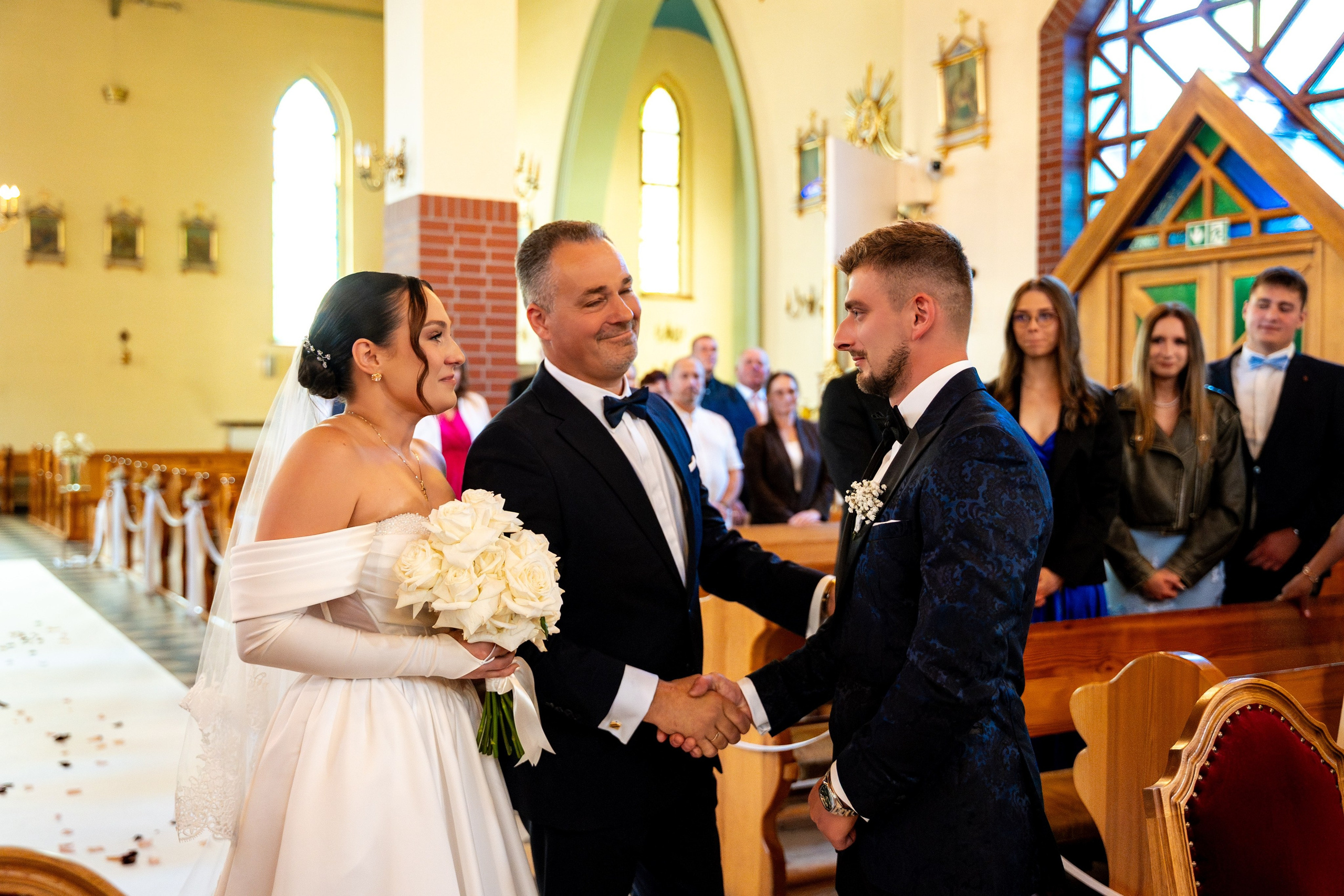 E&N: Zamek w Rzucewie. SL Wedding Photo — Editorial, Elegant & Timeless Wedding Photography in Poland and Across Europe
