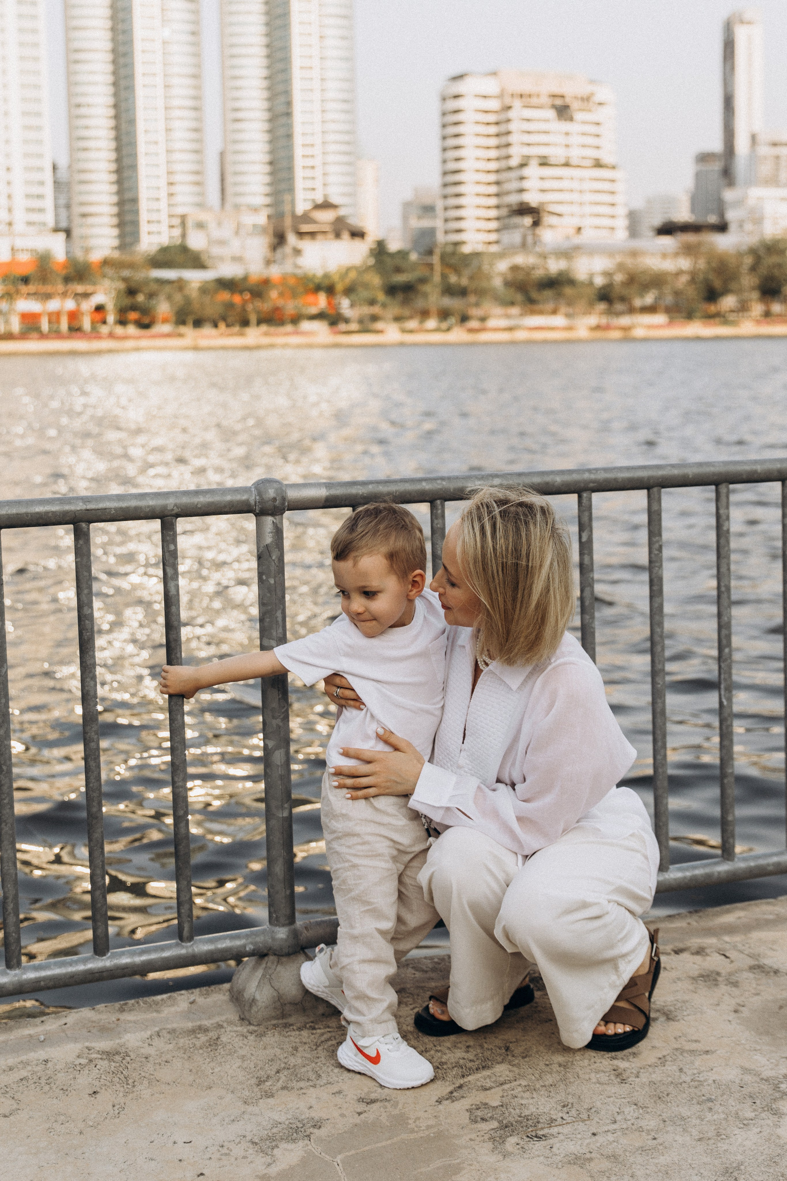 Family Moments in Bangkok. Family and wedding photographer in Bangkok, Thailand