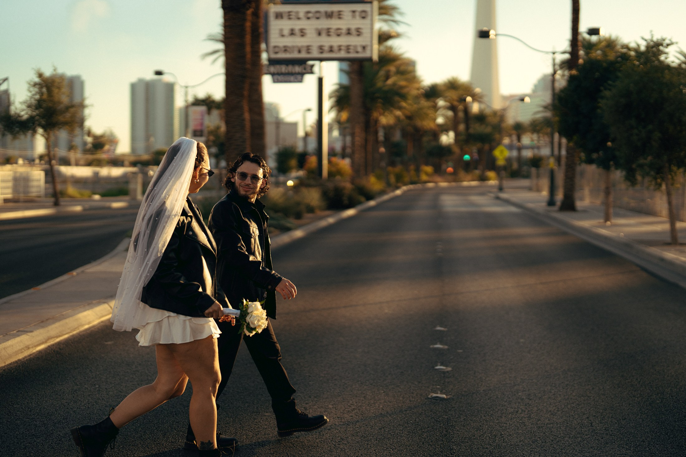 Silvia&Italo. Wedding & elopement photographer Viktoriya Kravtsov. Las Vegas