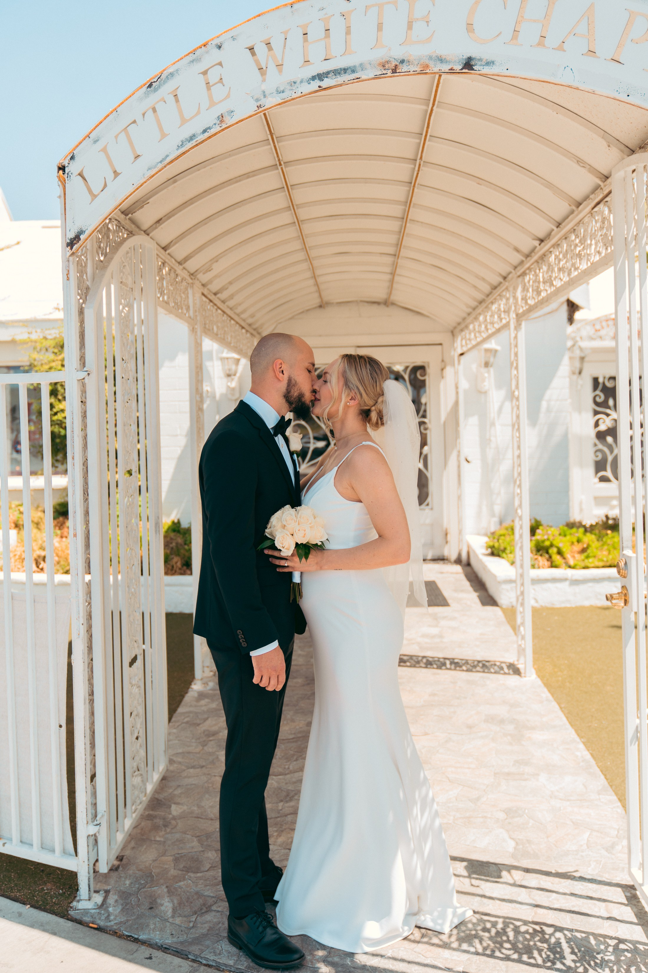 Oksana&Ivan. Wedding & elopement photographer Viktoriya Kravtsov. Las Vegas