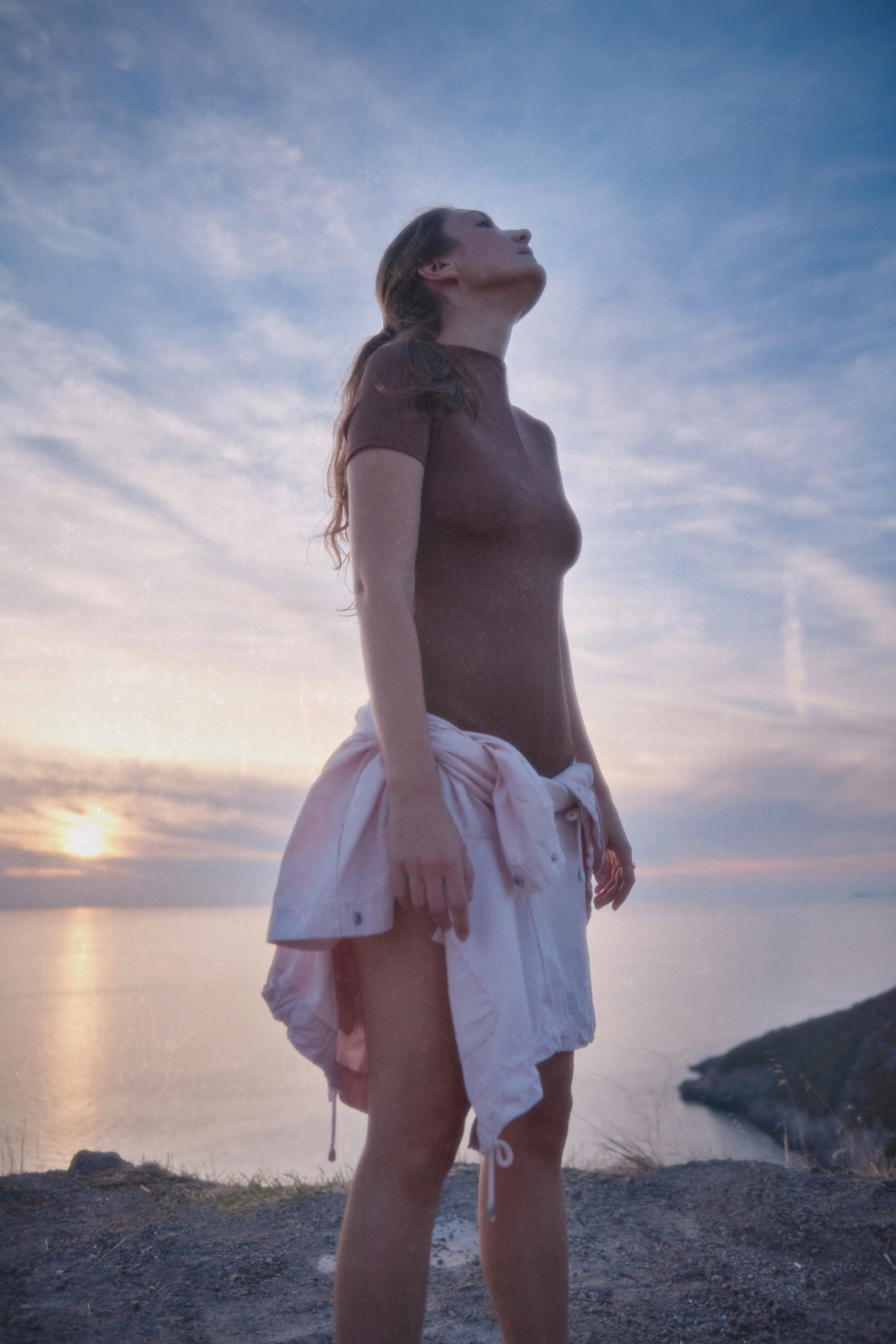 KATE OUTDOOR. Minimalist brand photographer & videographer | Raw sincerity. Pure Form