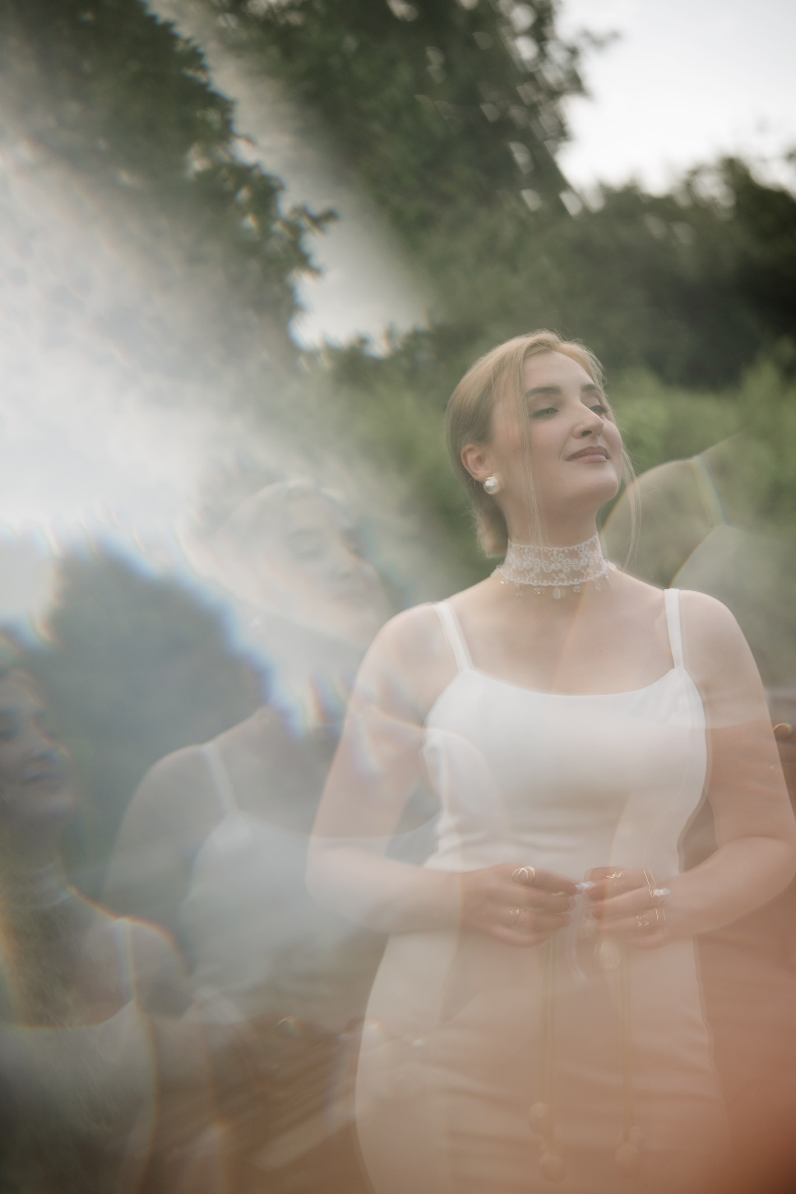 Natalie as a Runaway bride. Portrait and wedding photographer in New York