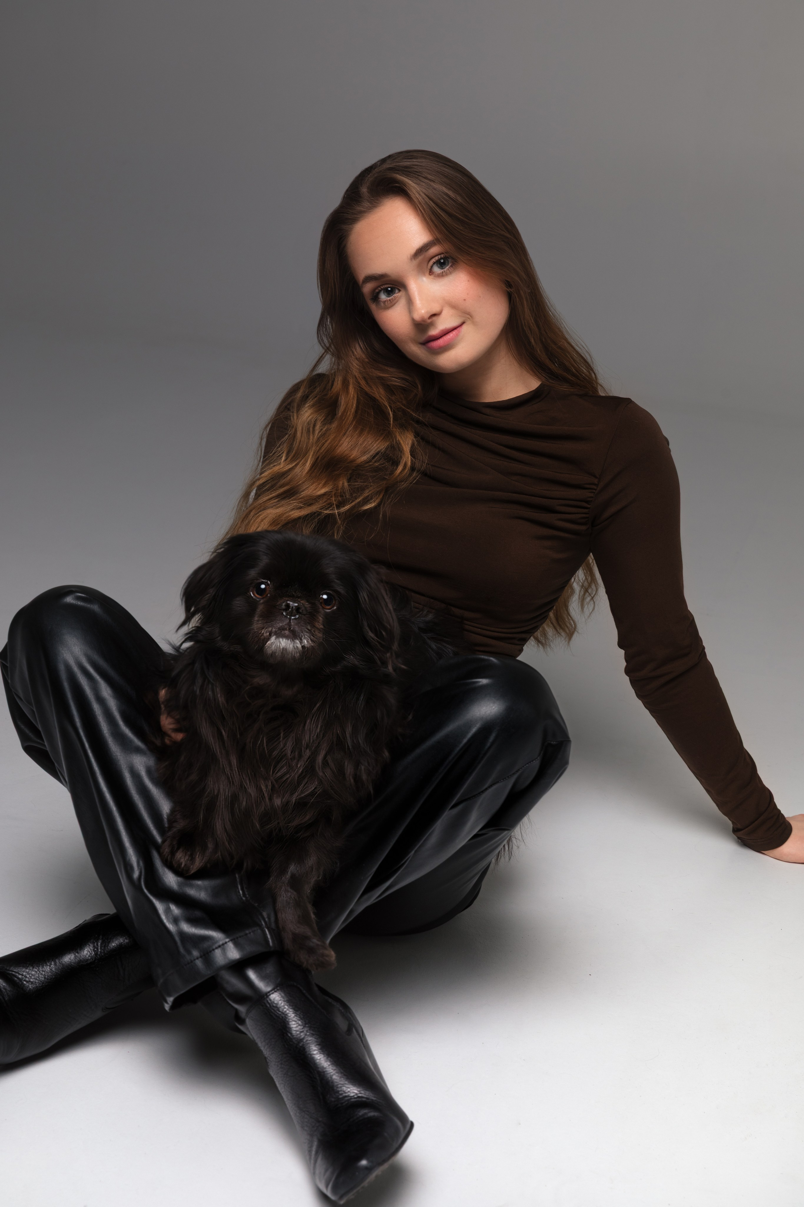 LIVIJA | VILNIUS. Vestuvių ir nėščiųjų fotografė Raminta Razmaitė