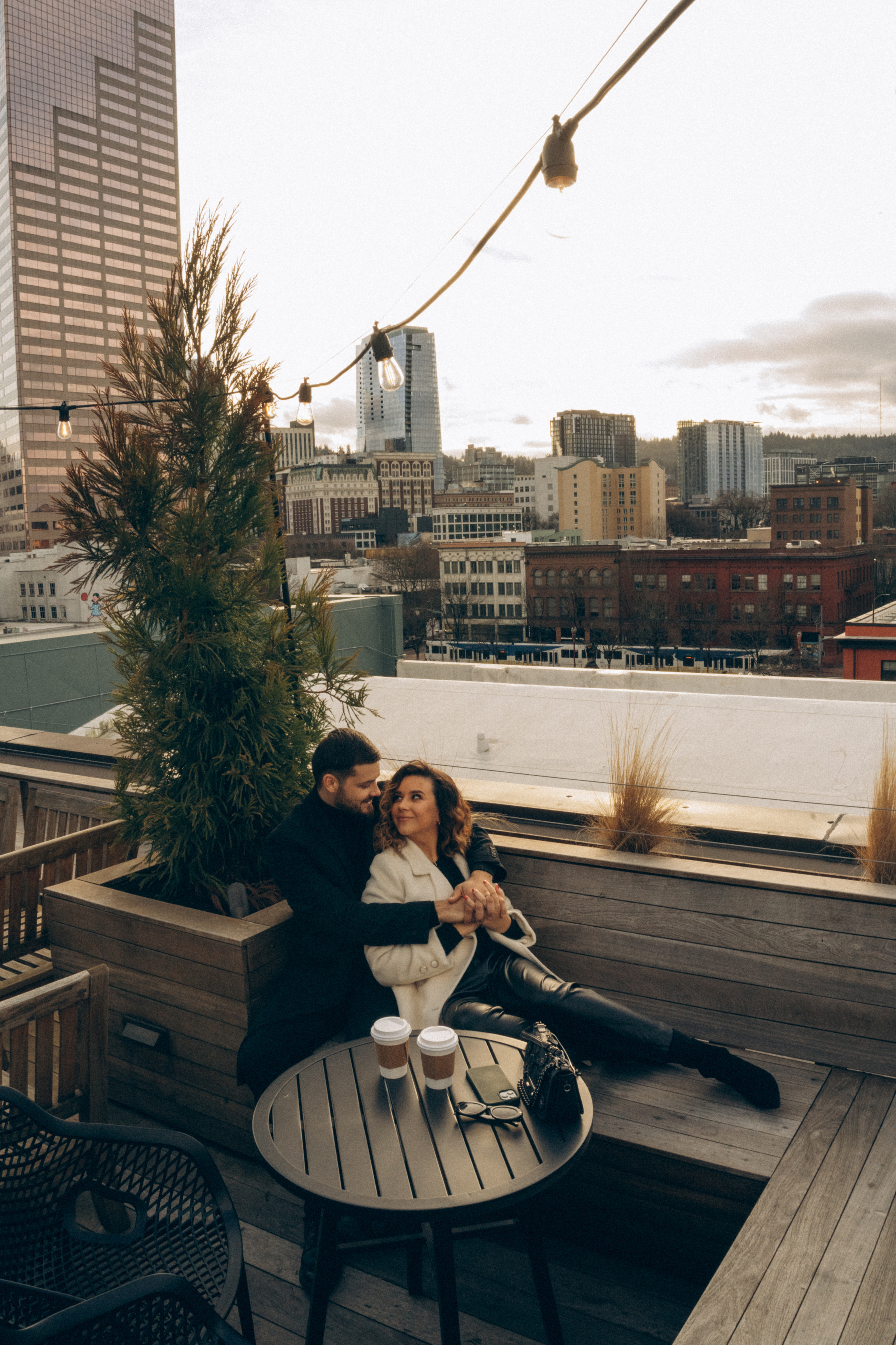 Karina & Philipp. Wedding, family and portrait photographer in Portland