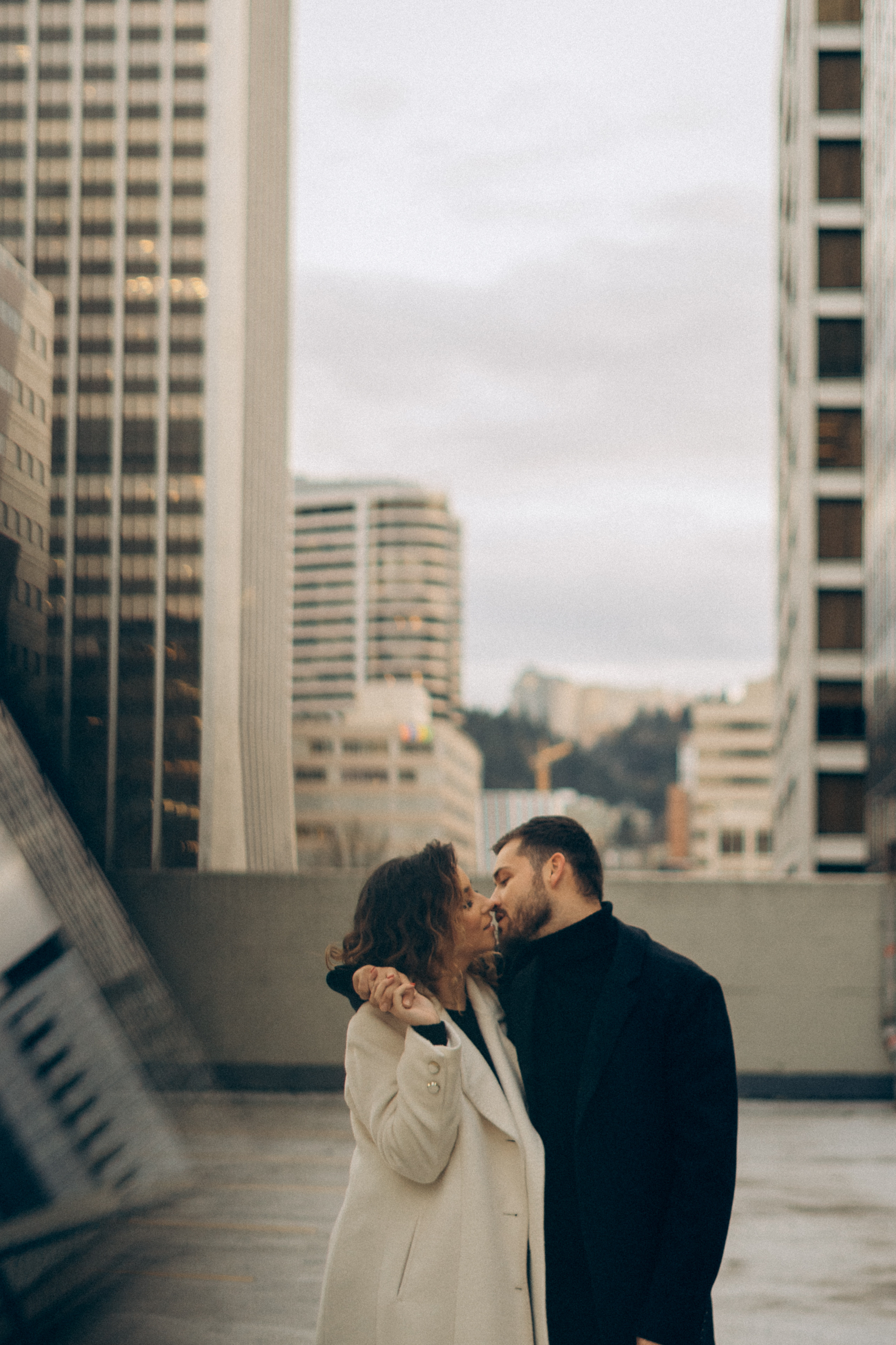 Karina & Philipp. Wedding, family and portrait photographer in Portland