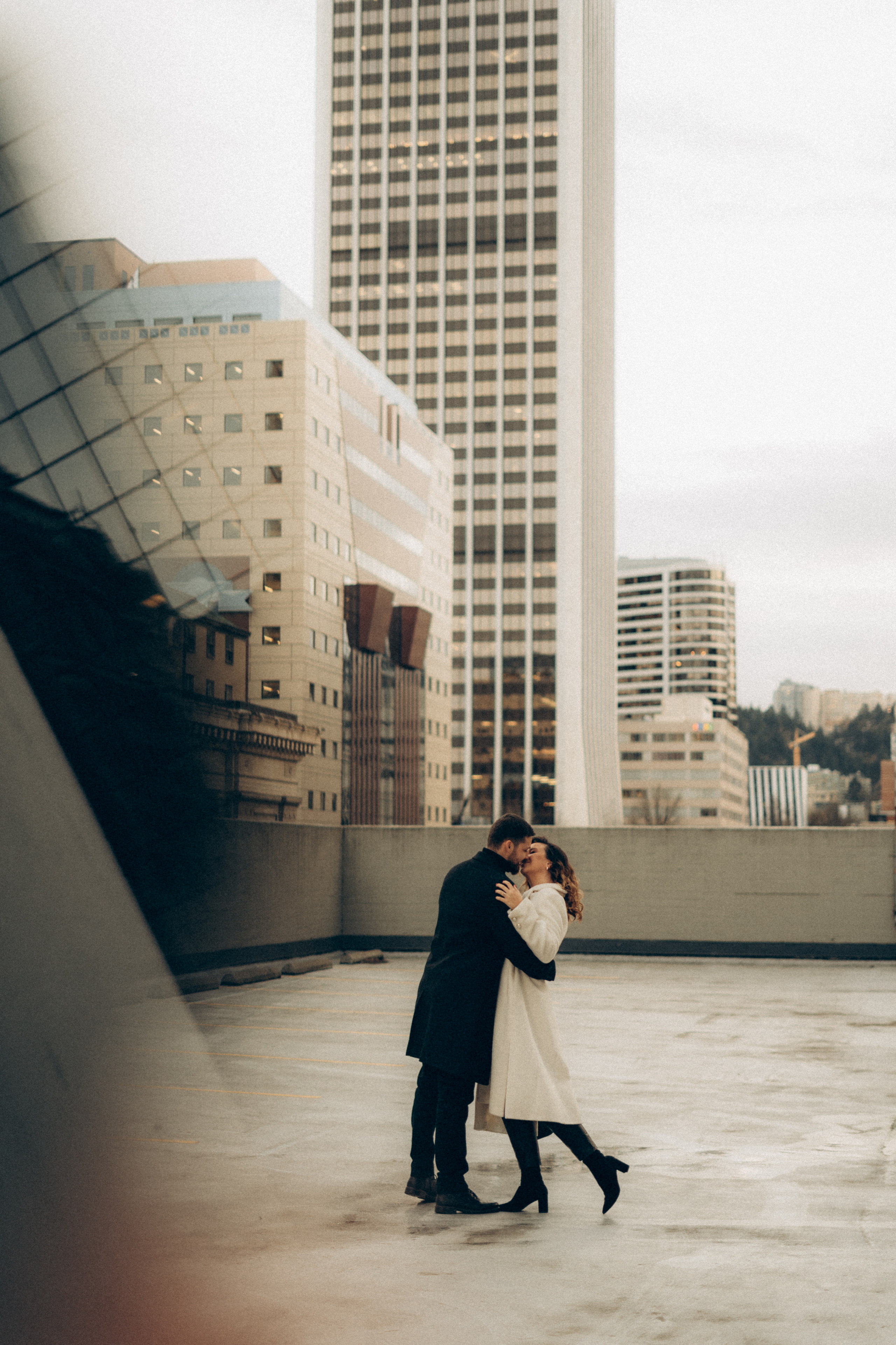 Karina & Philipp. Wedding, family and portrait photographer in Portland