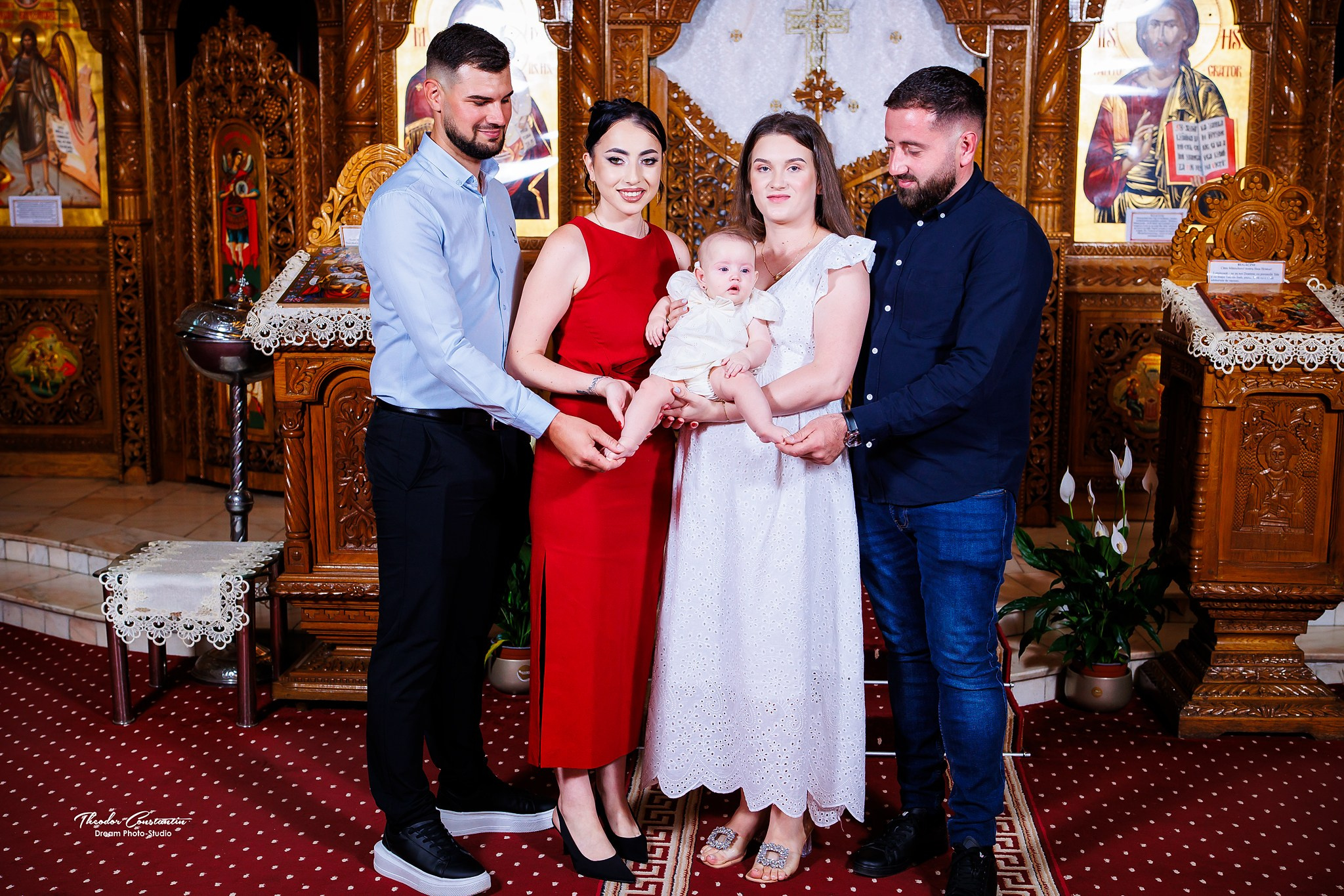 Botez. Dream Studio Galați – ședințe foto profesionale pentru familie, portrete și evenimente
