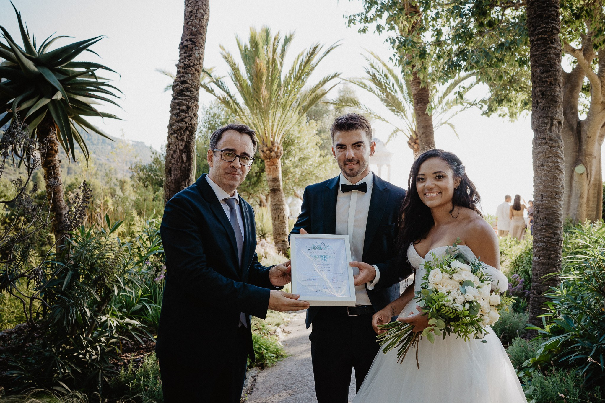 Signature du certificat de mariage jardin Majorque