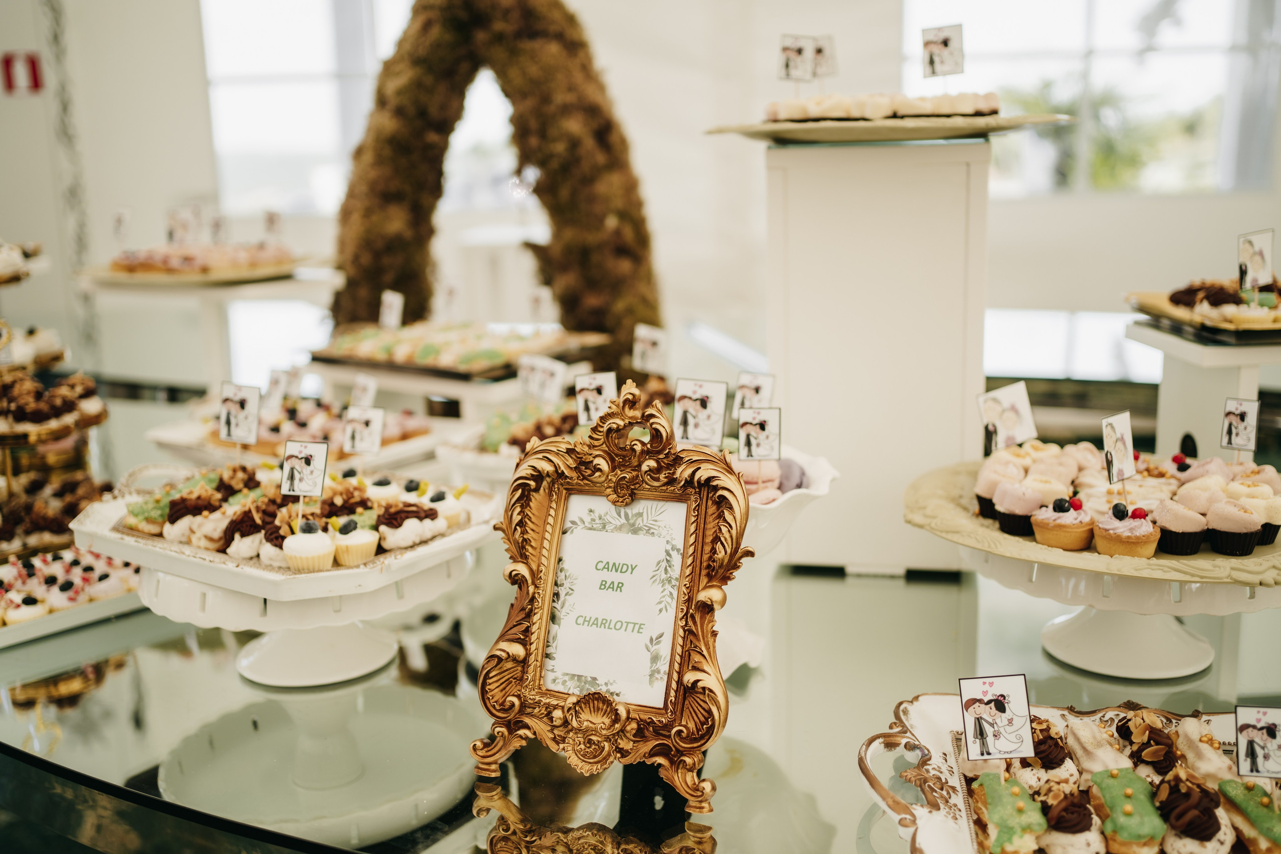 R & E. Fotograf Nunta Iasi - Hearts & Pictures