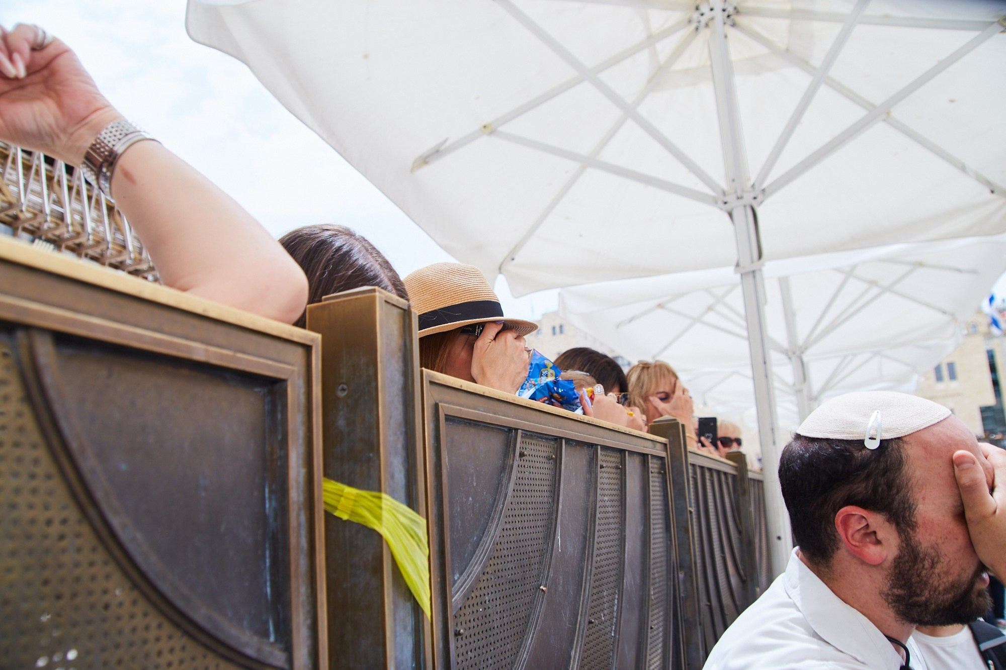 Бар-мицва на Котеле 2. Портретный и репортажный фотограф в Израиле Рома Бирман