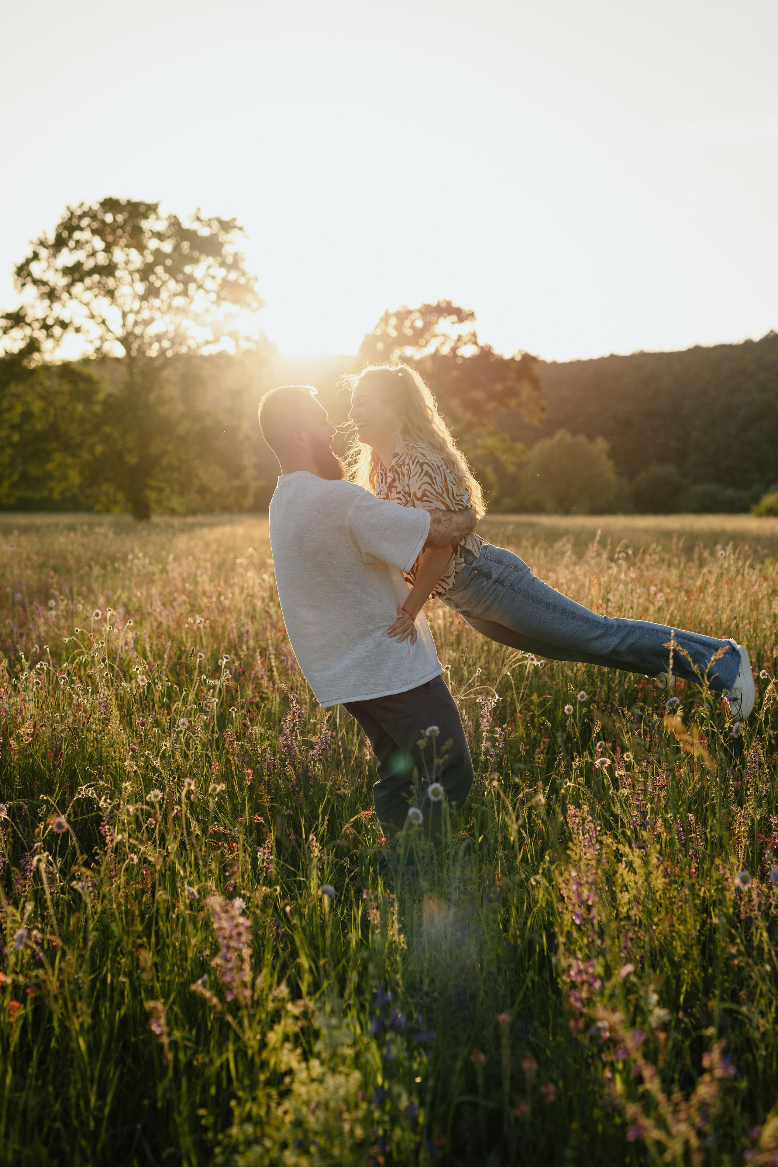 Diana & Robert. Main