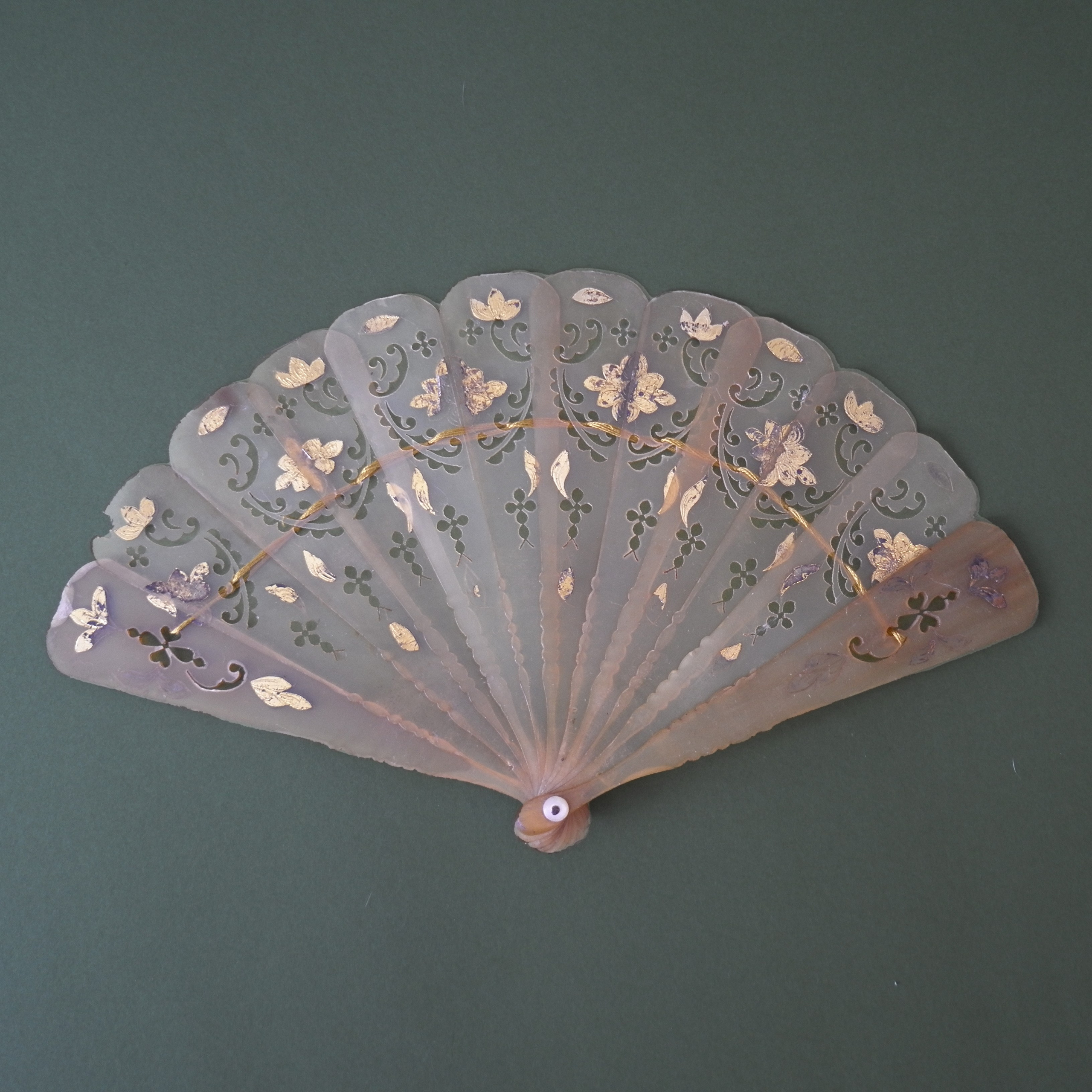 Littlefan. Современнные и актикварные украшения в Барселоне, Москве и Санкт-Петербурге